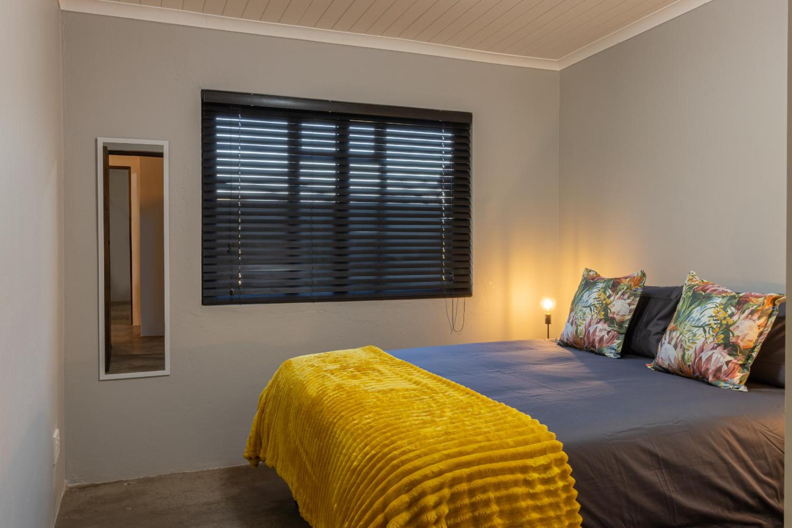 Steenbok farm cottages -Mongoose cottage view 3