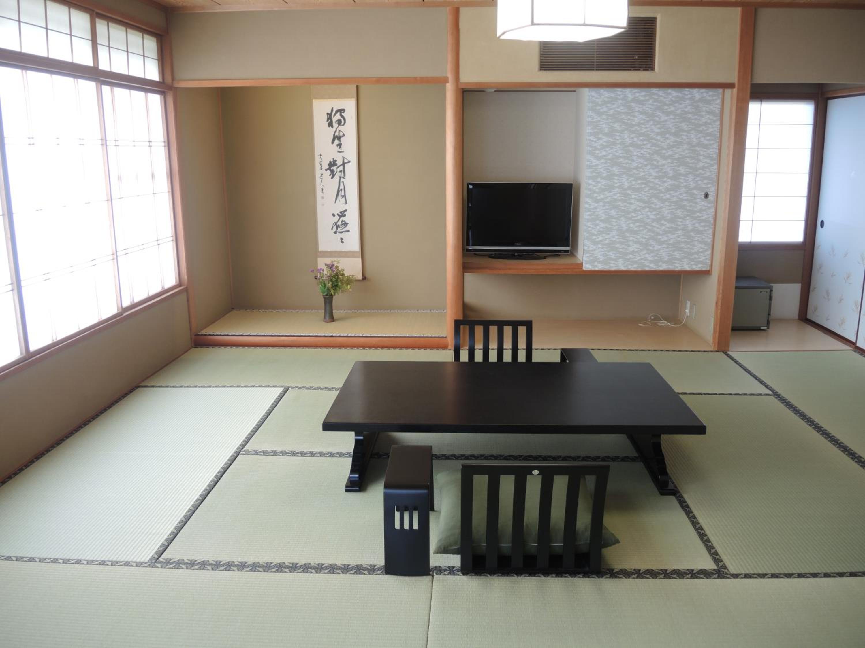 Yakakutei