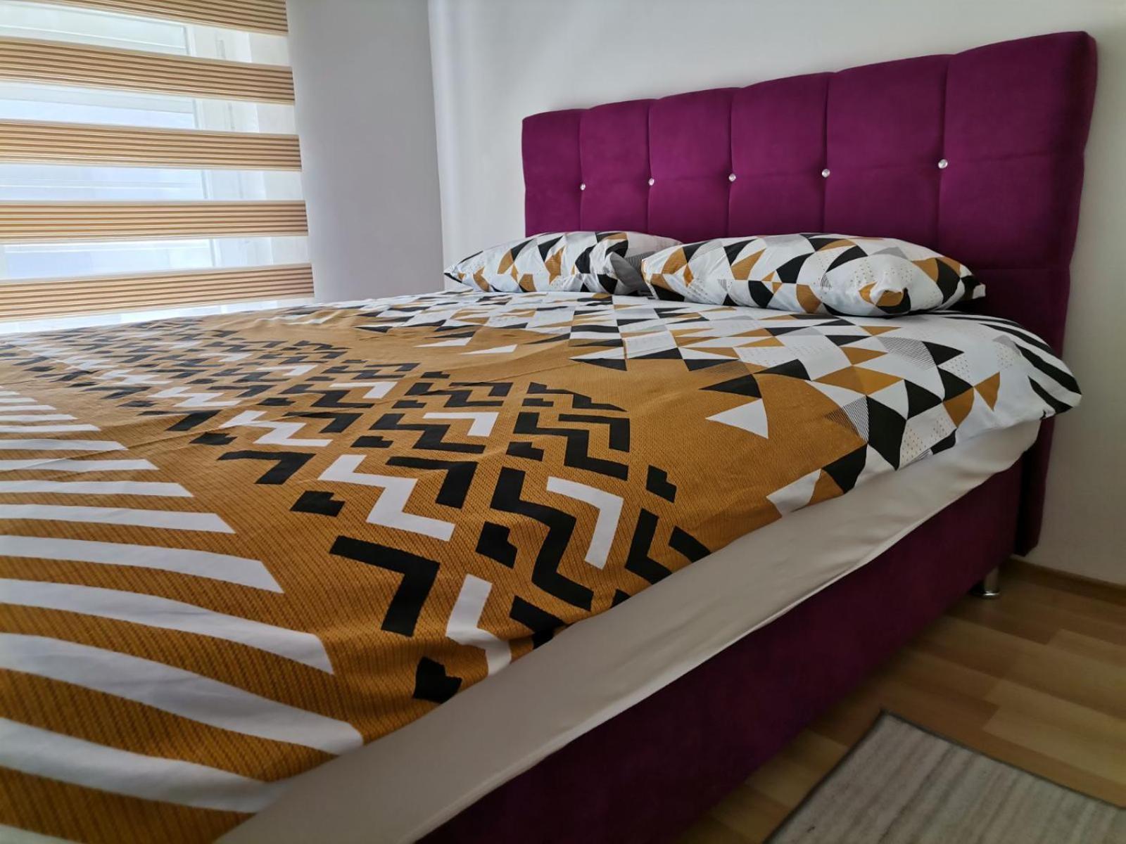 Centar Apartman ENMI 111