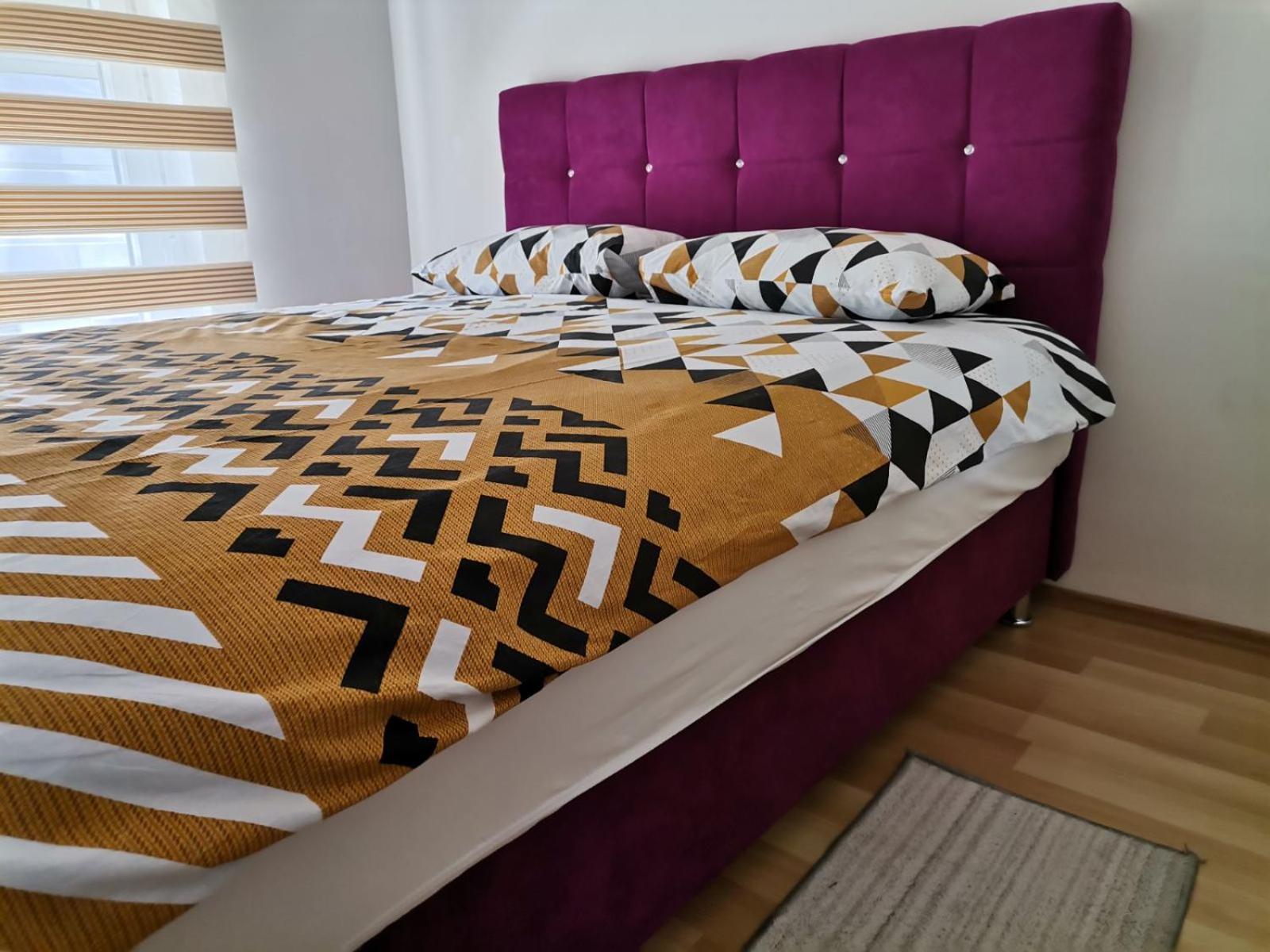Centar Apartman ENMI 111
