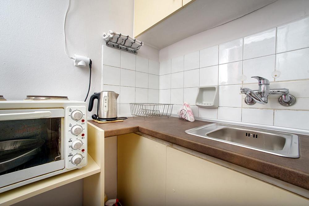 Acropolis Area Flat with Parthenon Views