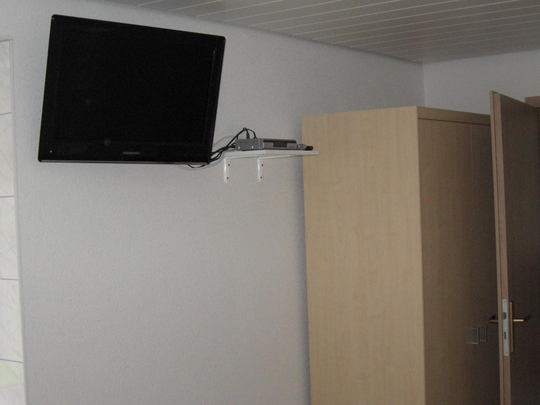Photo 38