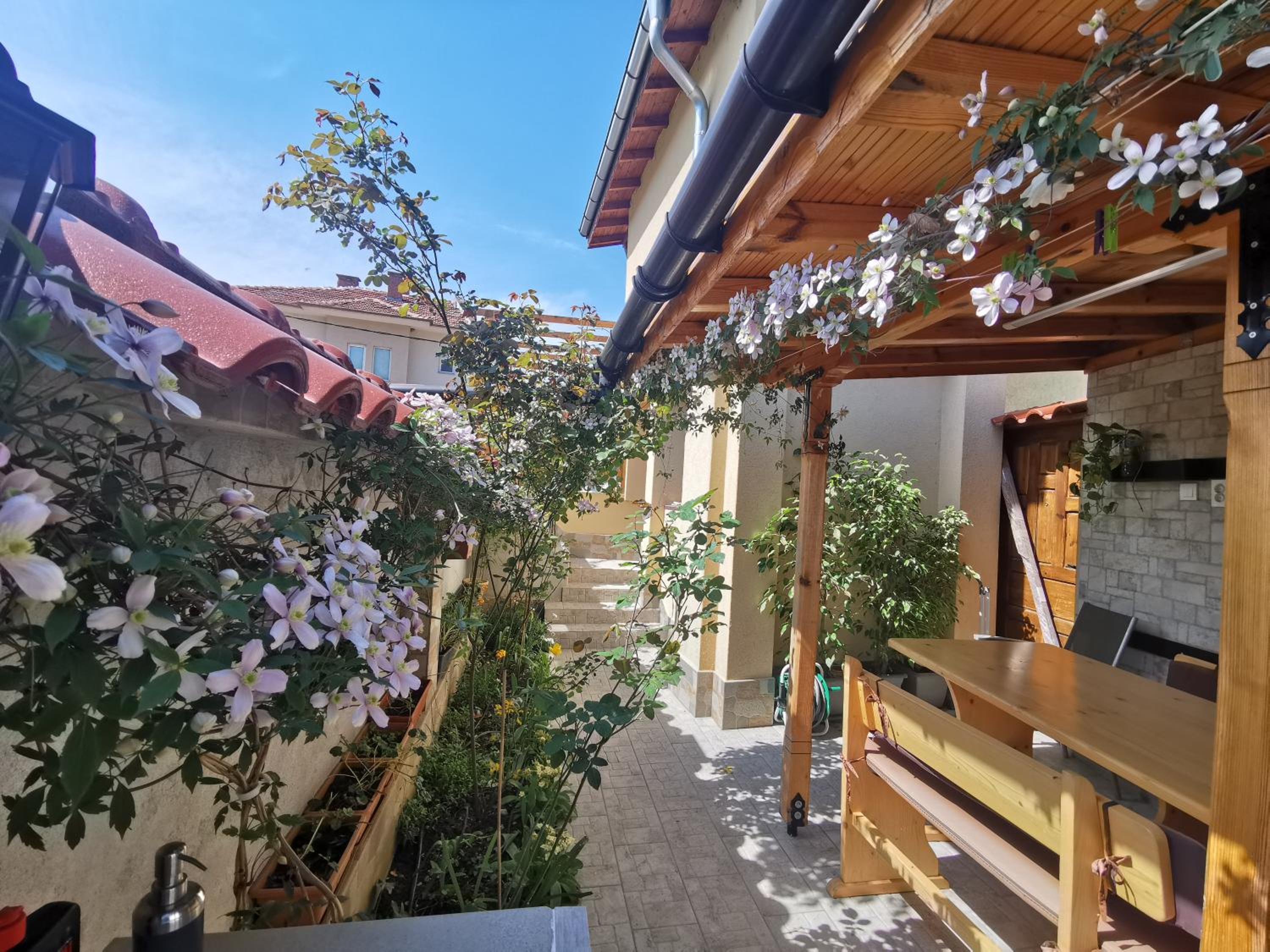 Rose valley guest house