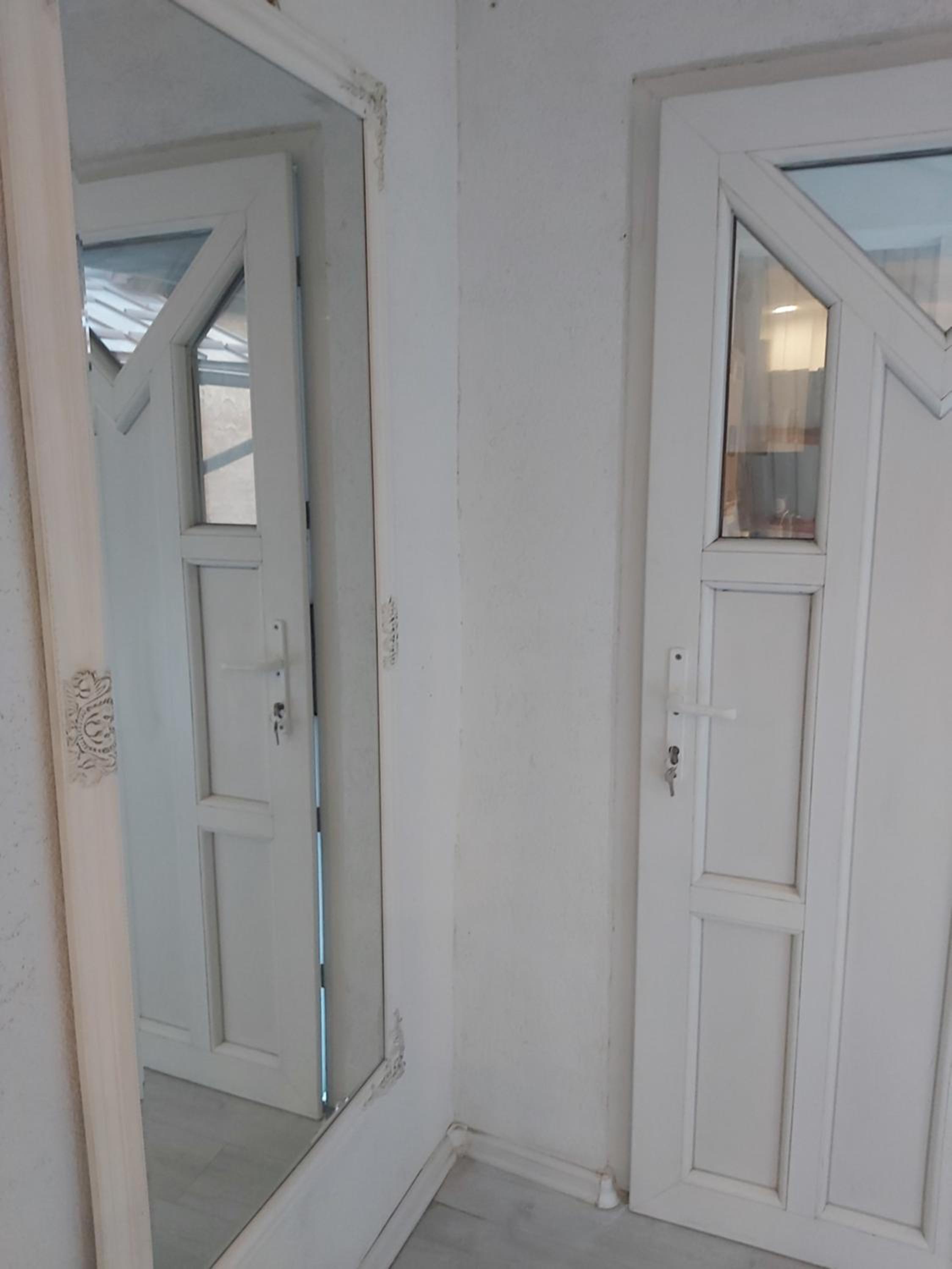 Walk Everywhere - Old Town Apartment
