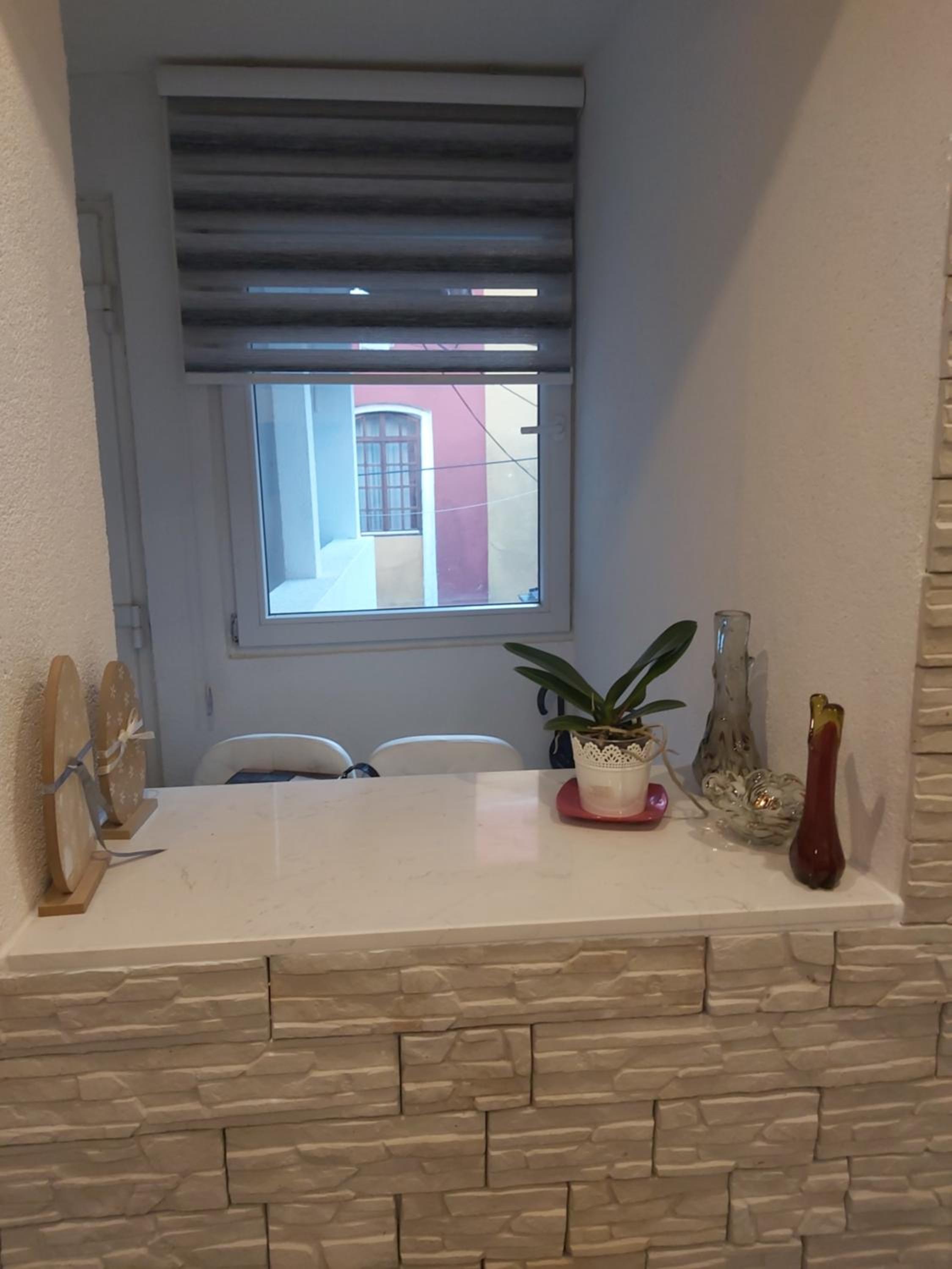 Walk Everywhere - Old Town Apartment