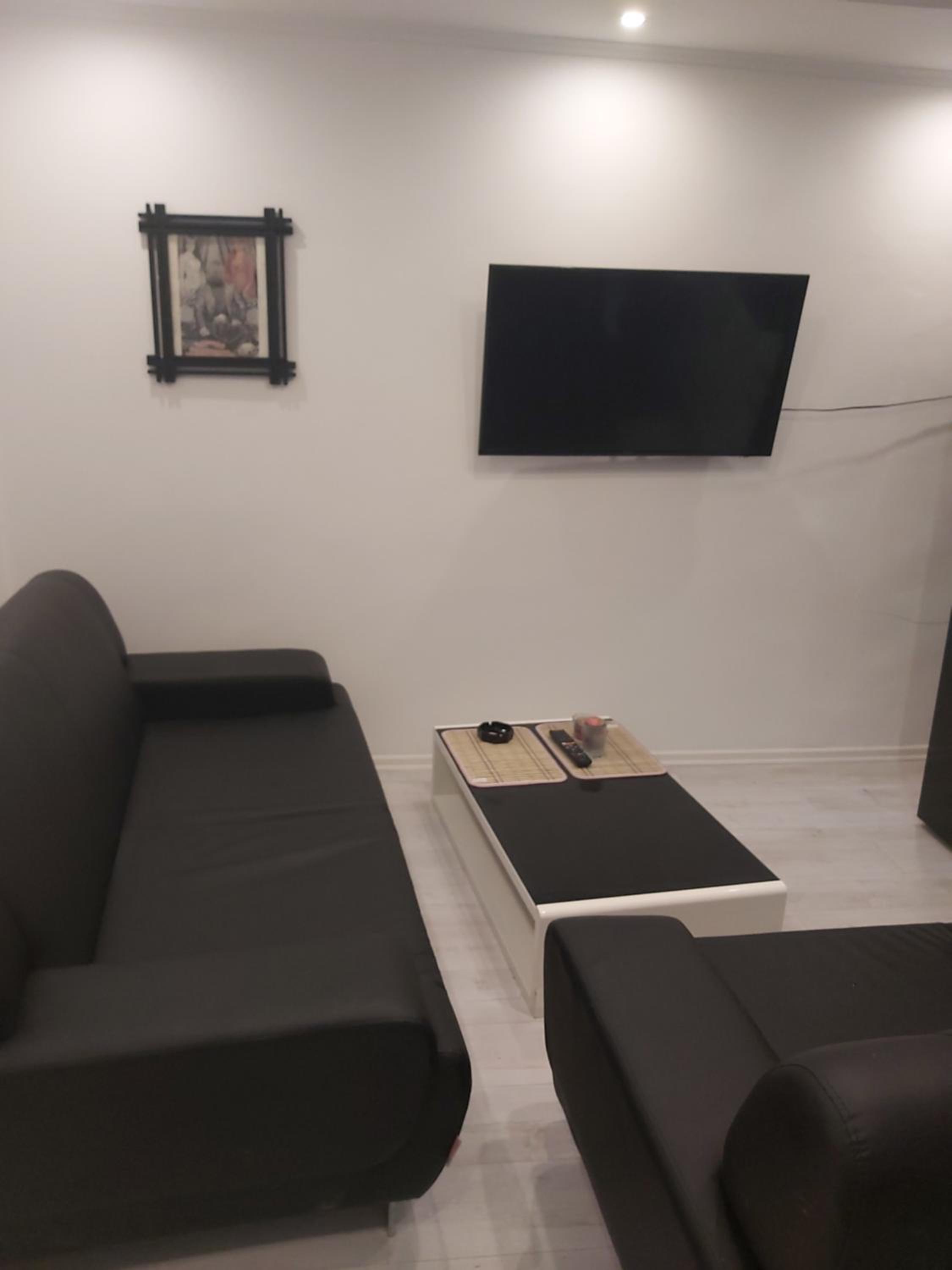 Walk Everywhere - Old Town Apartment