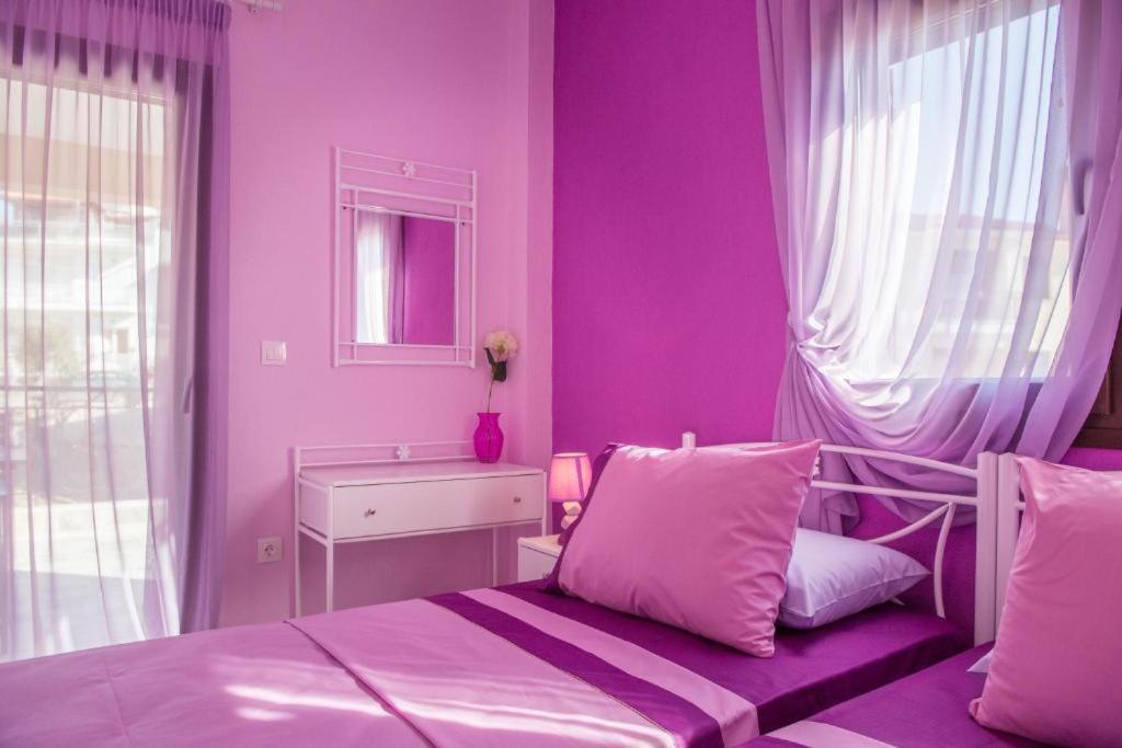 Roxani's Apartments view 2