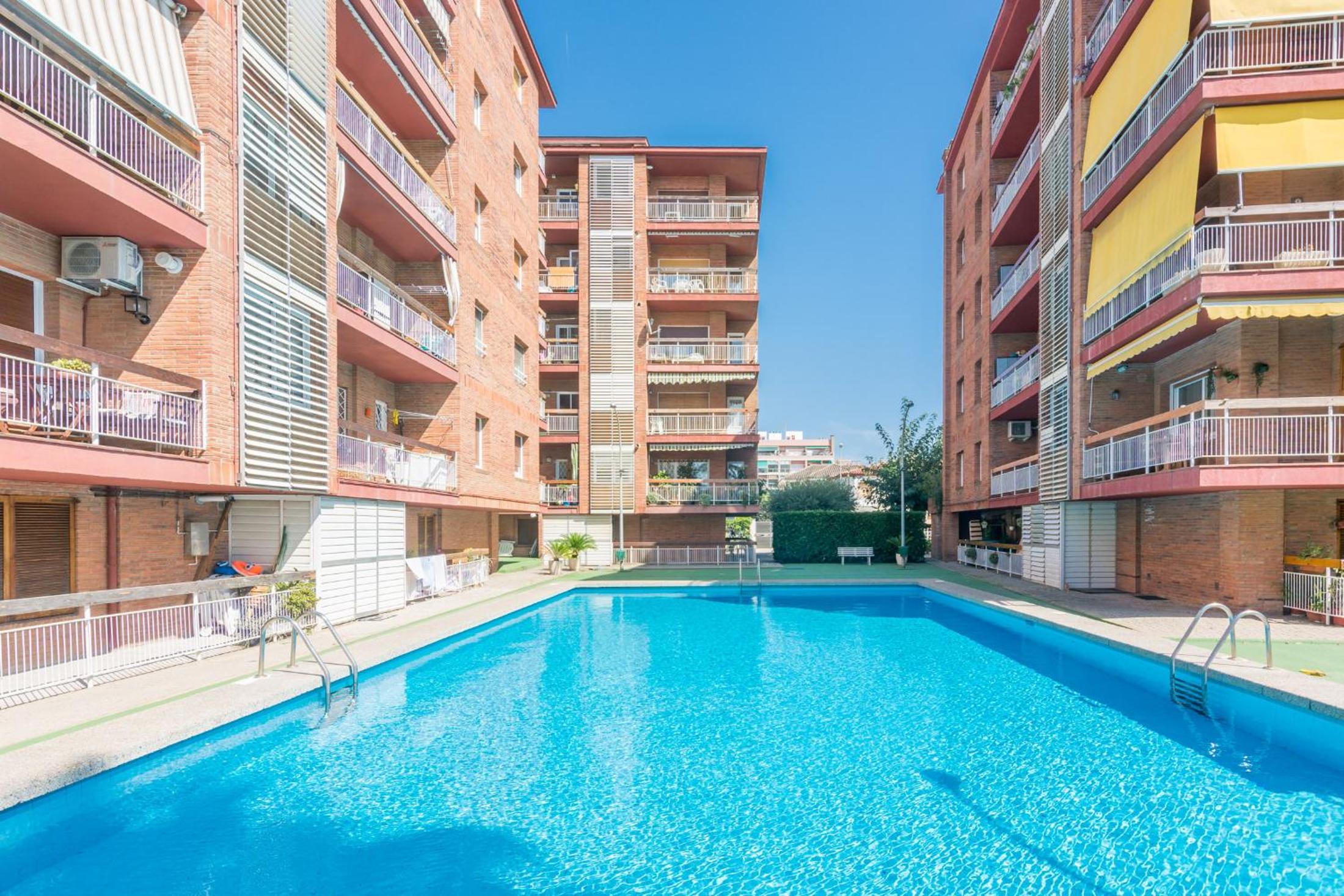 Pineda De Mar Vacations - HomeHolidaysRentals Amaral - Property Image 4