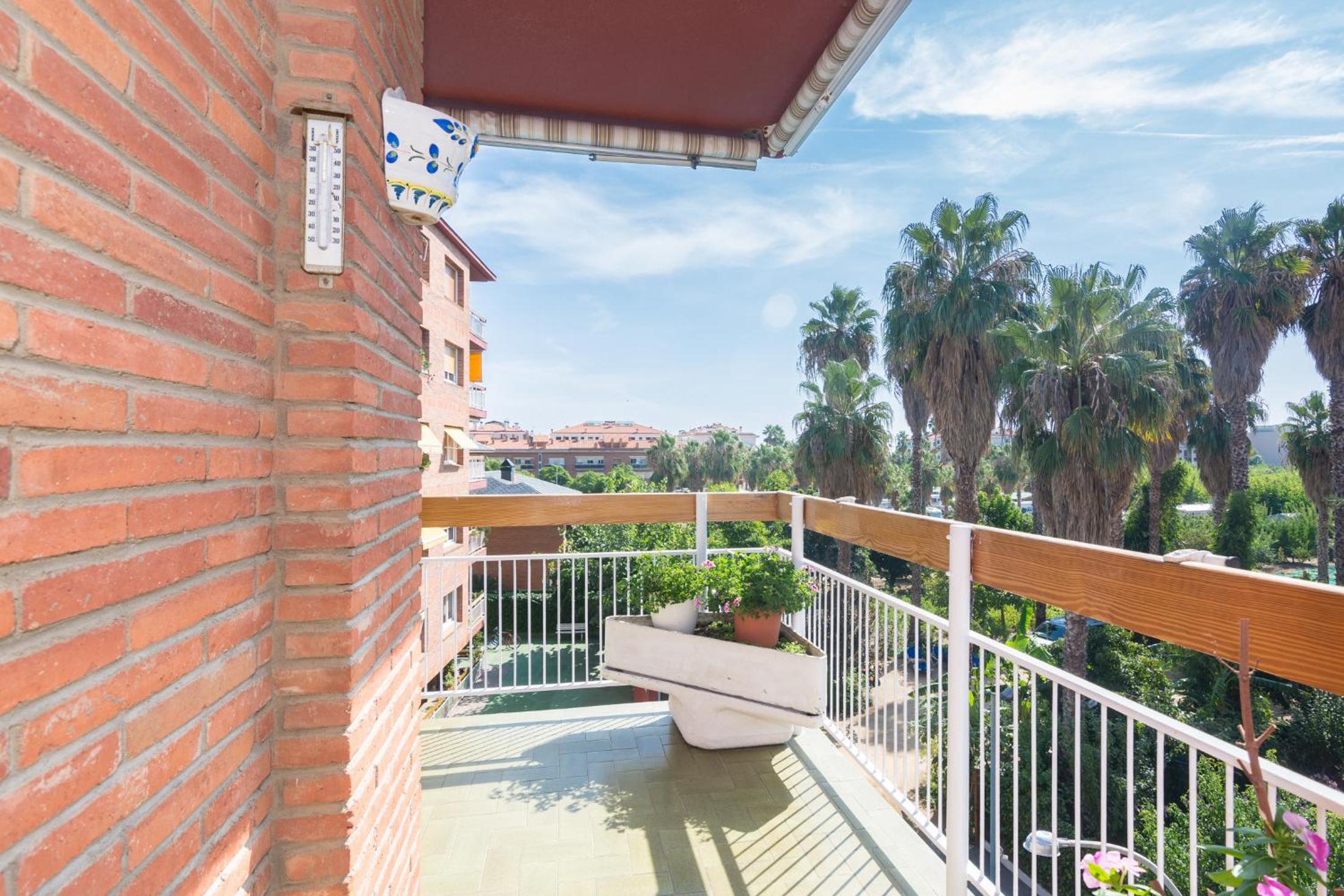 Pineda De Mar Vacations - HomeHolidaysRentals Amaral - Property Image 6