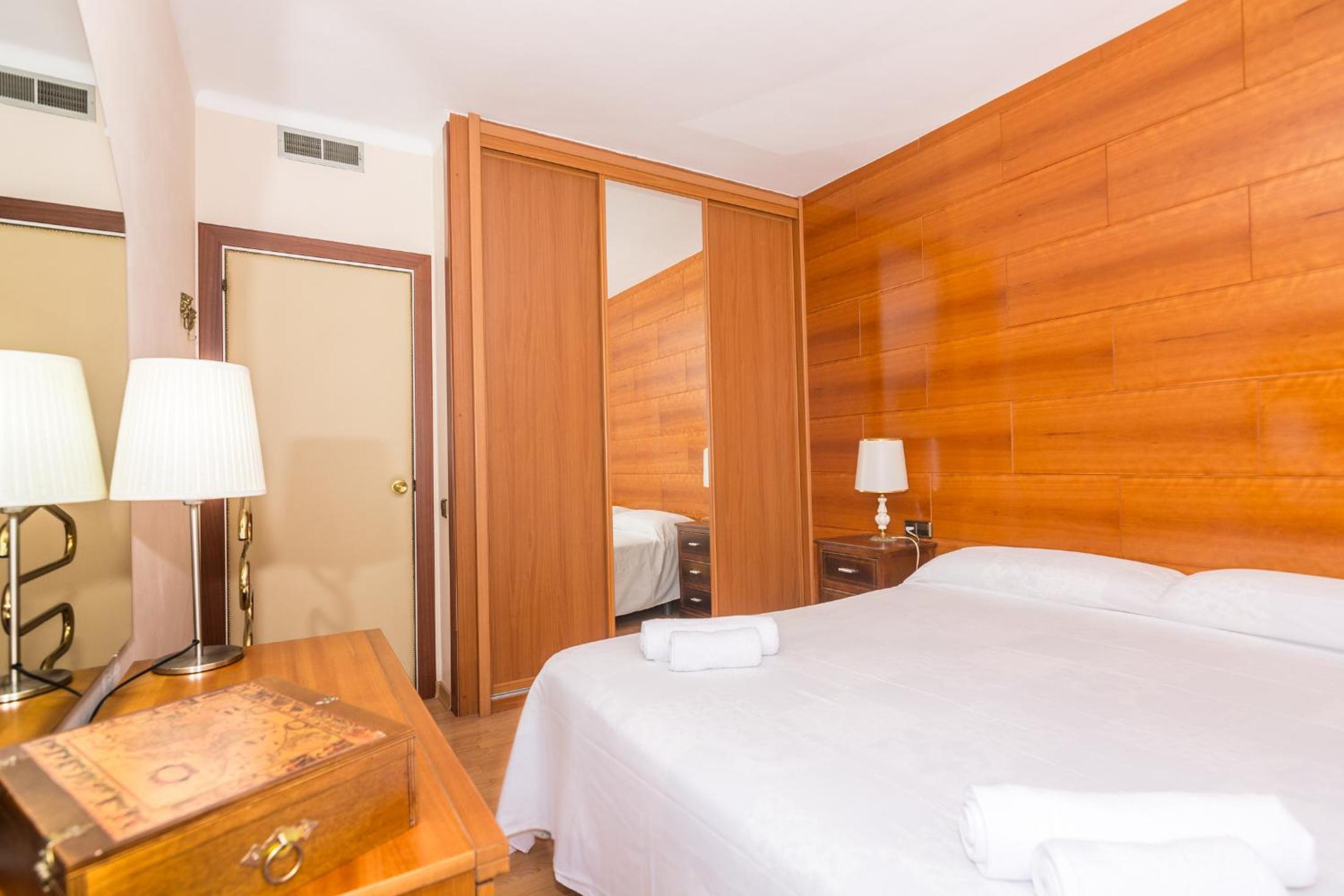 Pineda De Mar Vacations - HomeHolidaysRentals Amaral - Property Image 43