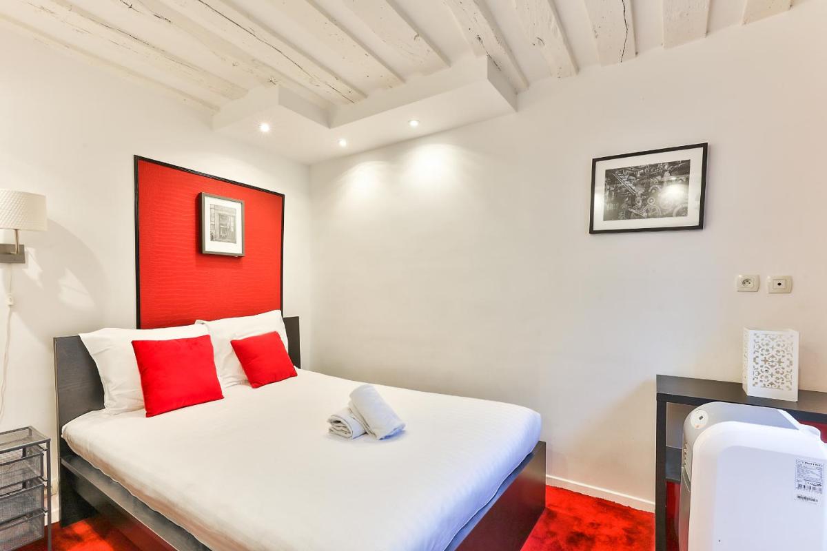 100 - Luxury 2 Bedroom - Beaubourg Marais