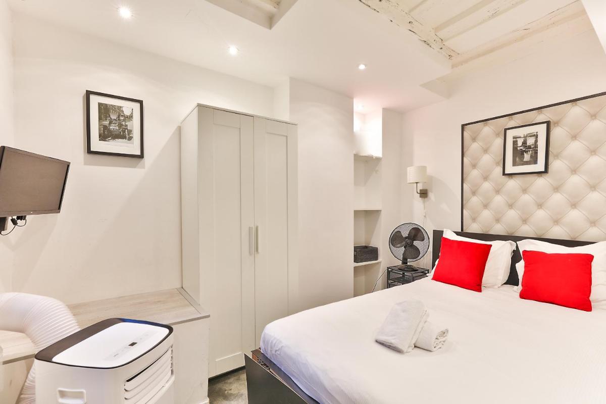 100 - Luxury 2 Bedroom - Beaubourg Marais