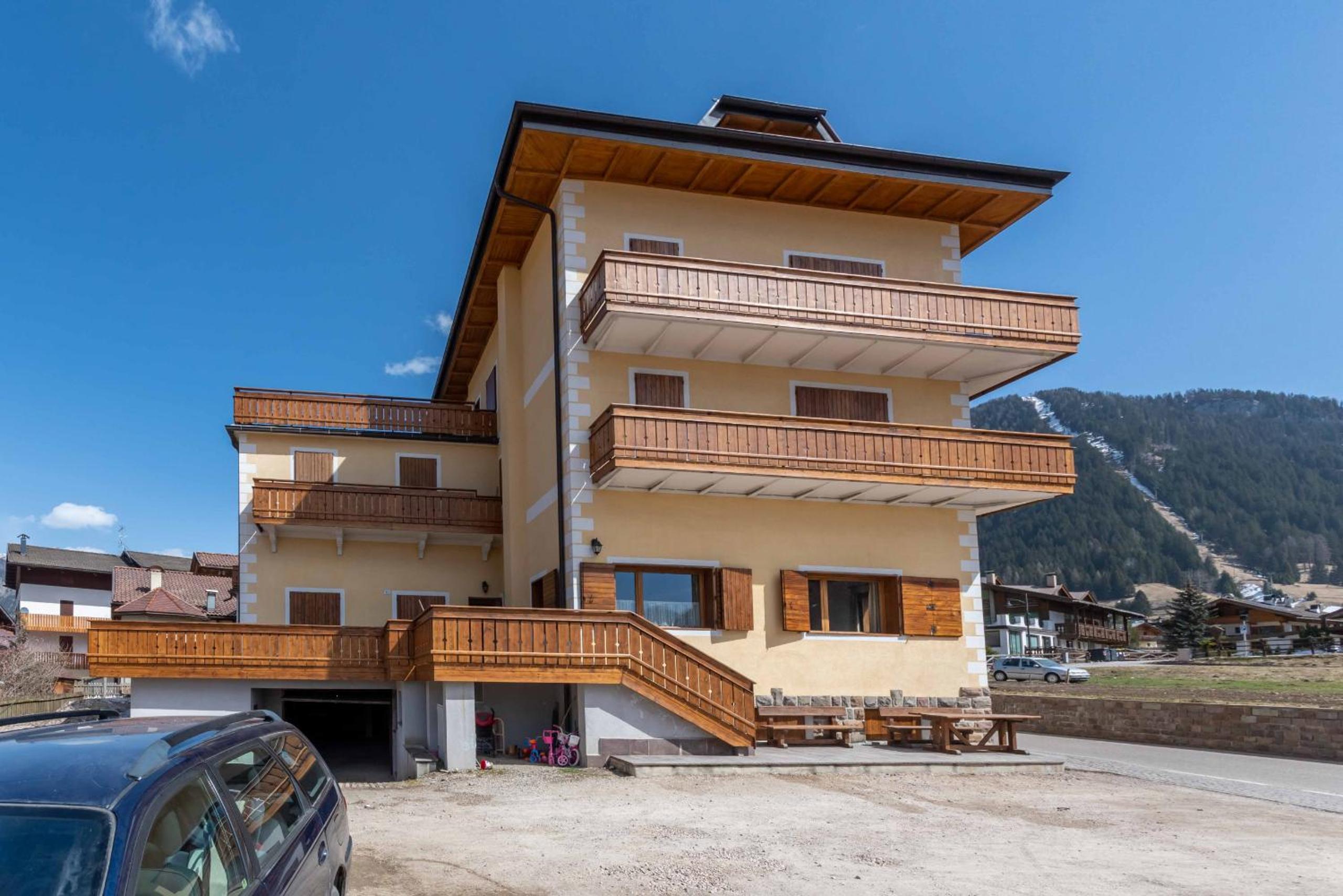 Casa Carnevali view 4