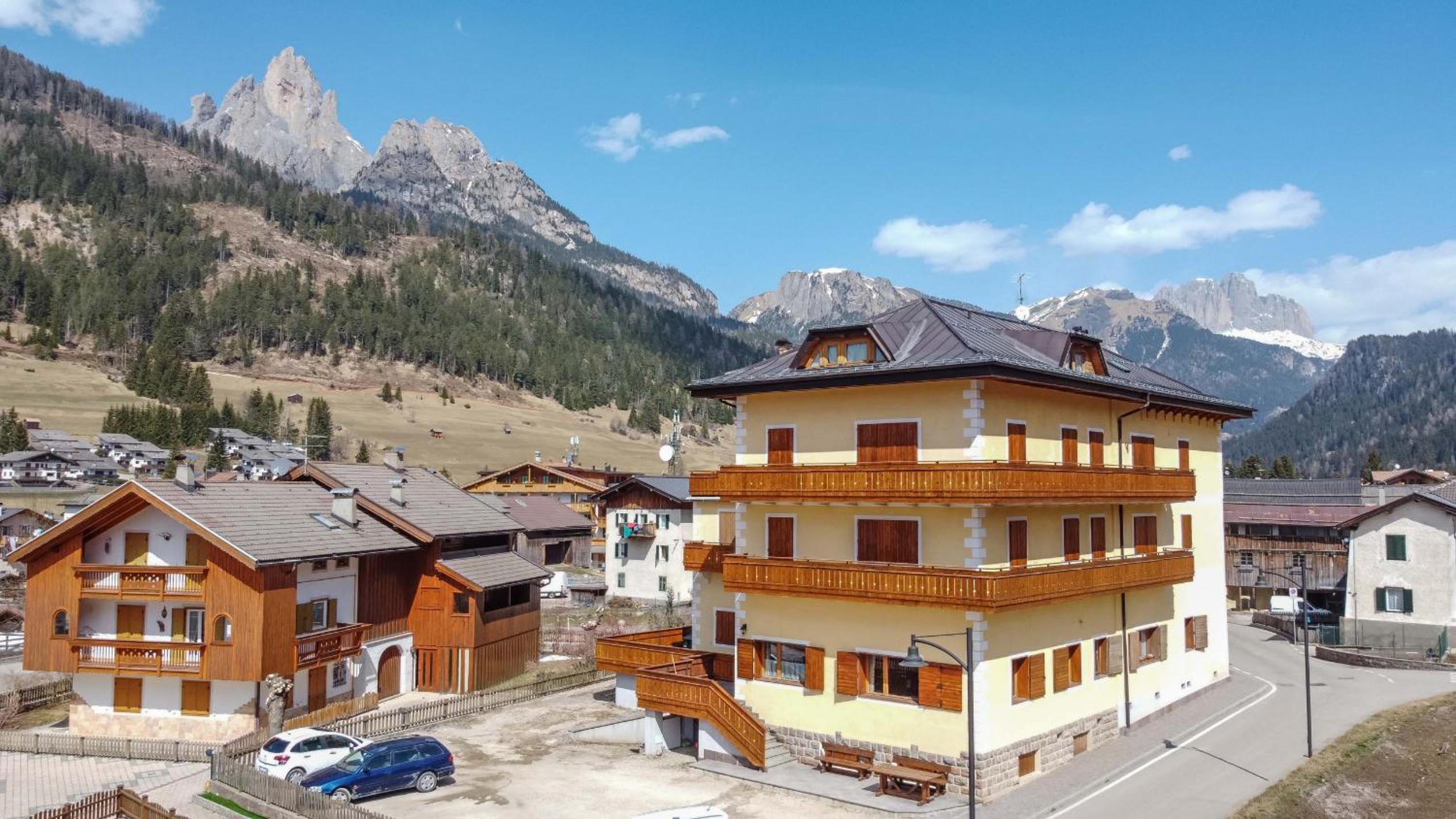 Casa Carnevali view 5