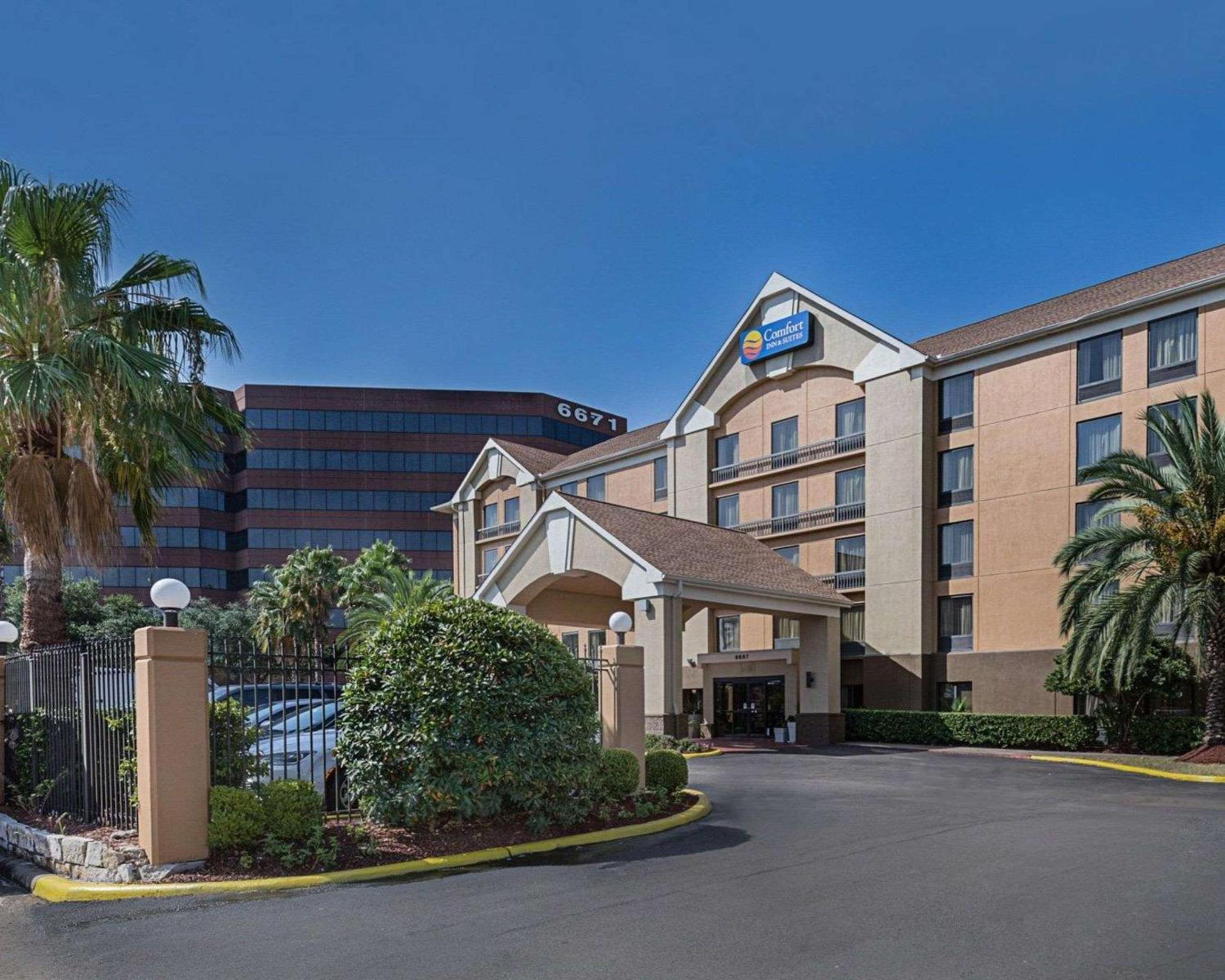 Comfort Inn Southwest Fwy at Westpark - Image 2