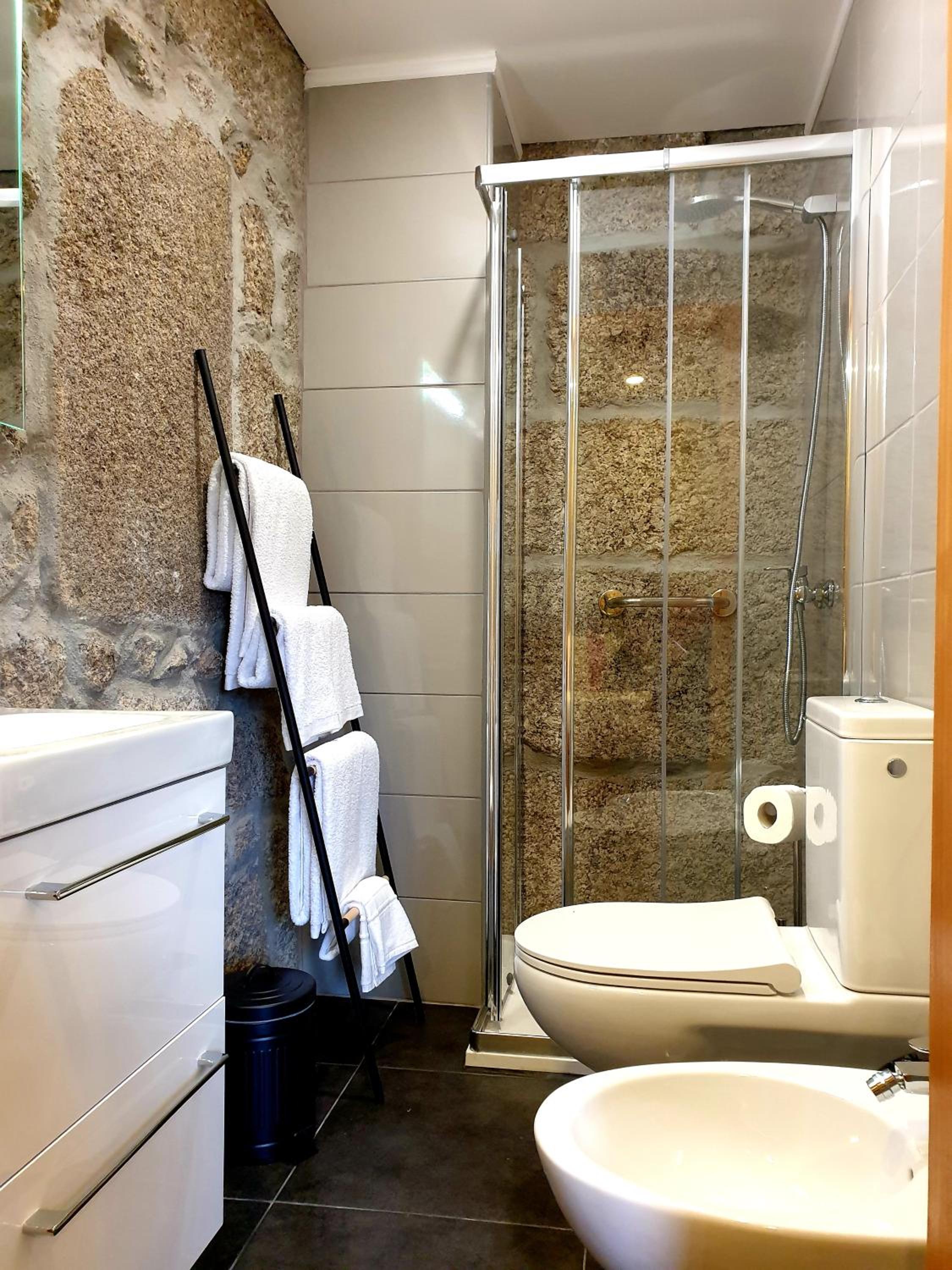 Quinta da Casa dos Santos - Inside Gerês