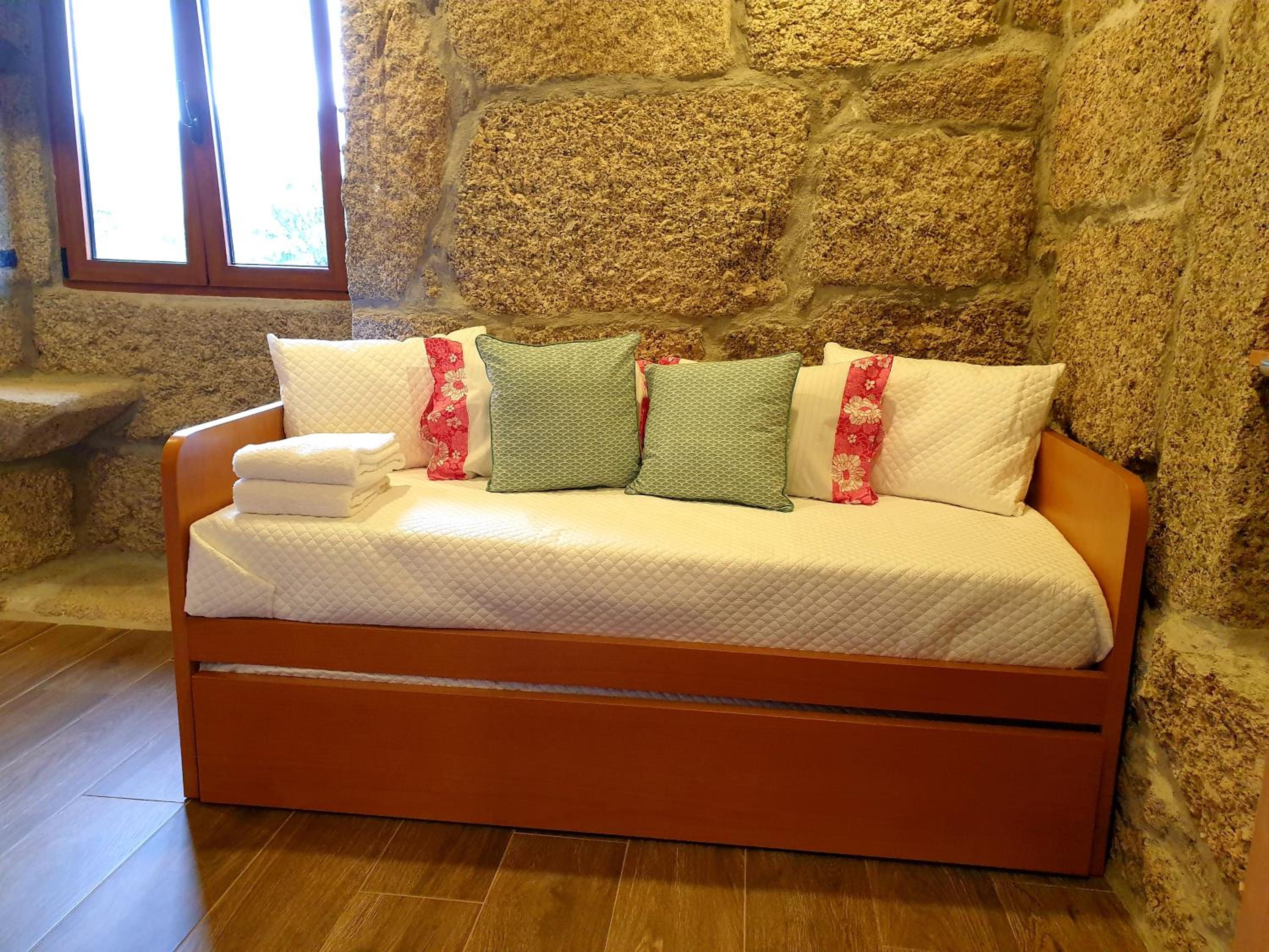 Quinta da Casa dos Santos - Inside Gerês