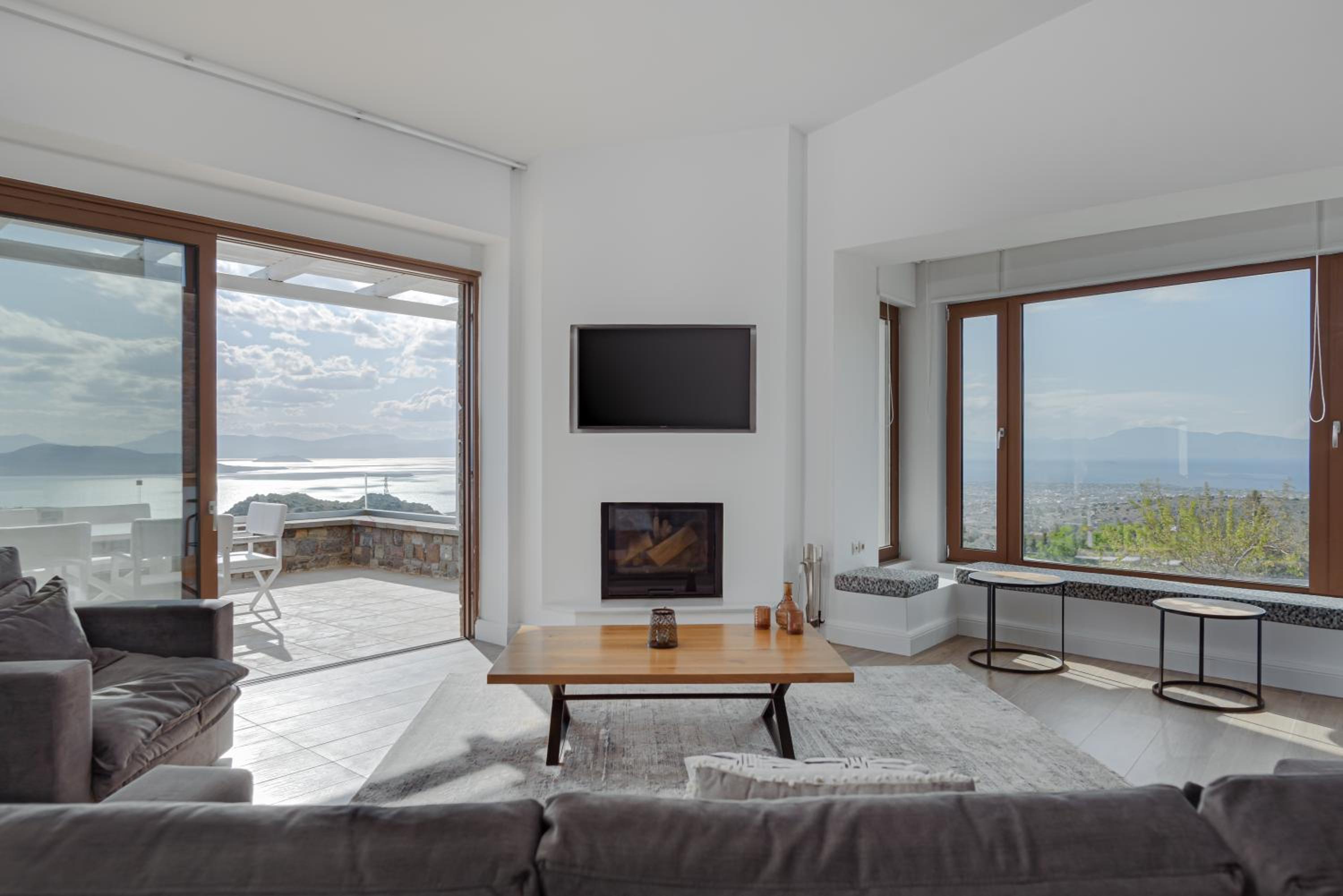 Villa Tzikides Aegina view 3