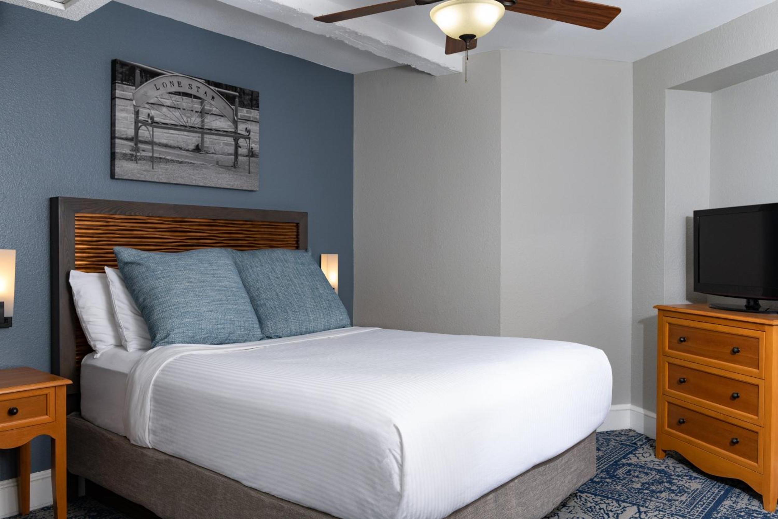 Club Wyndham Riverside Suites 2