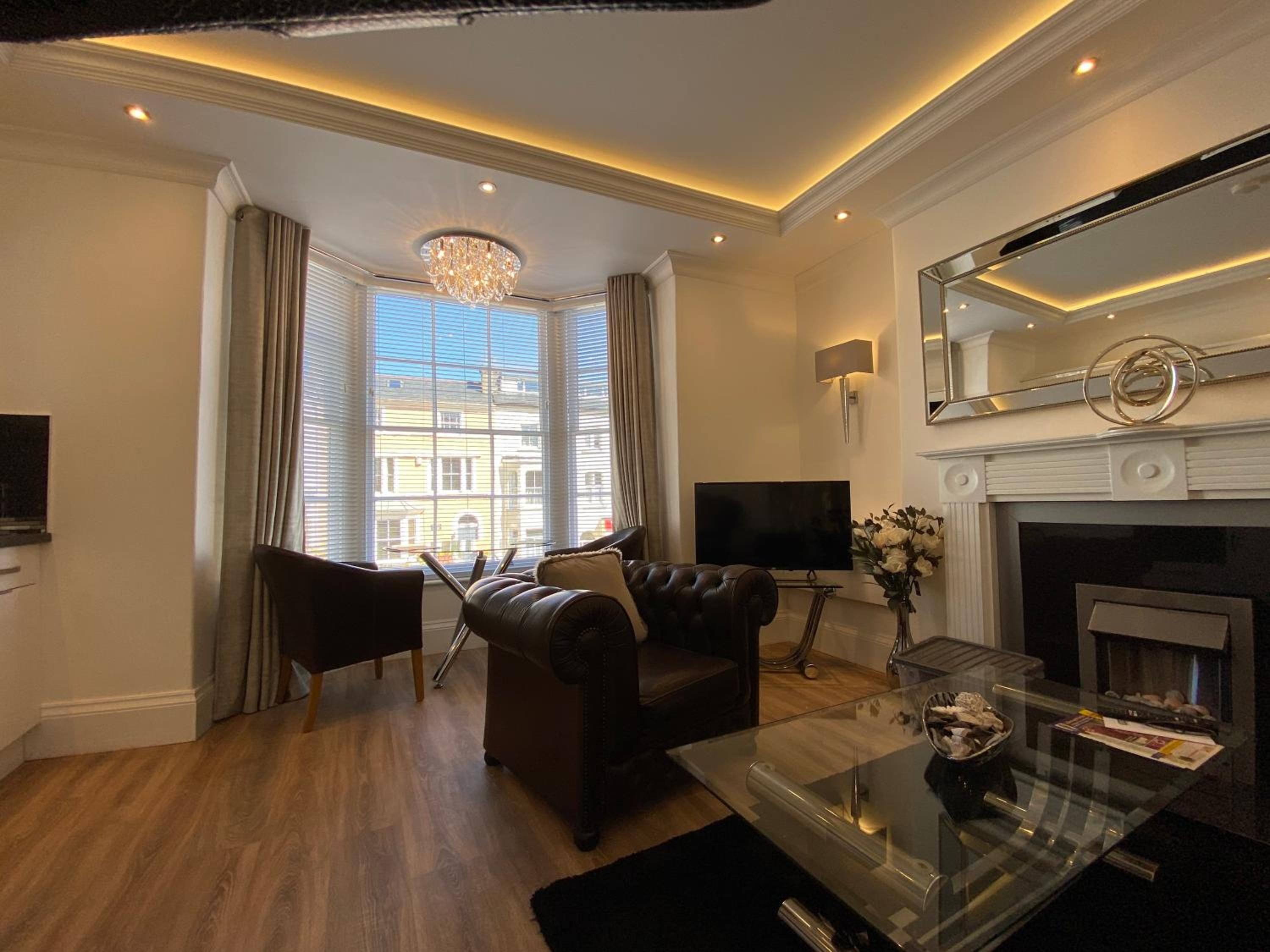 The Maureen Suite view 4