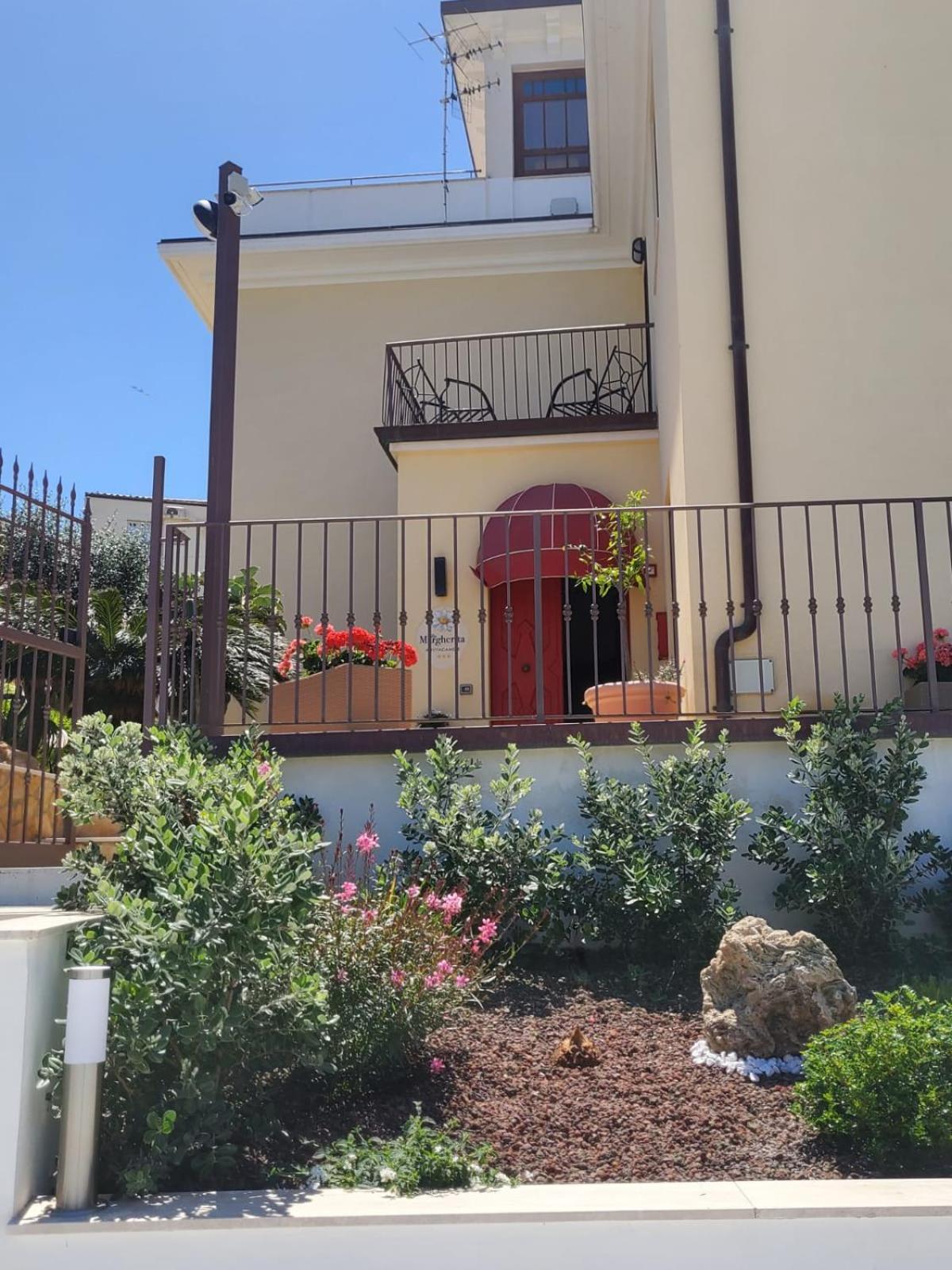 Hotel Villa Margherita - Image 1