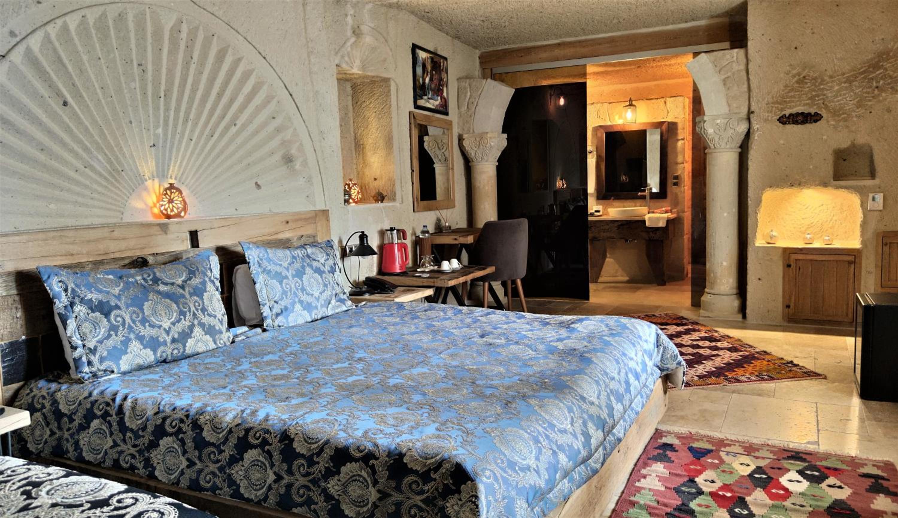 Hotel Nox Cave Hotel - Image 1