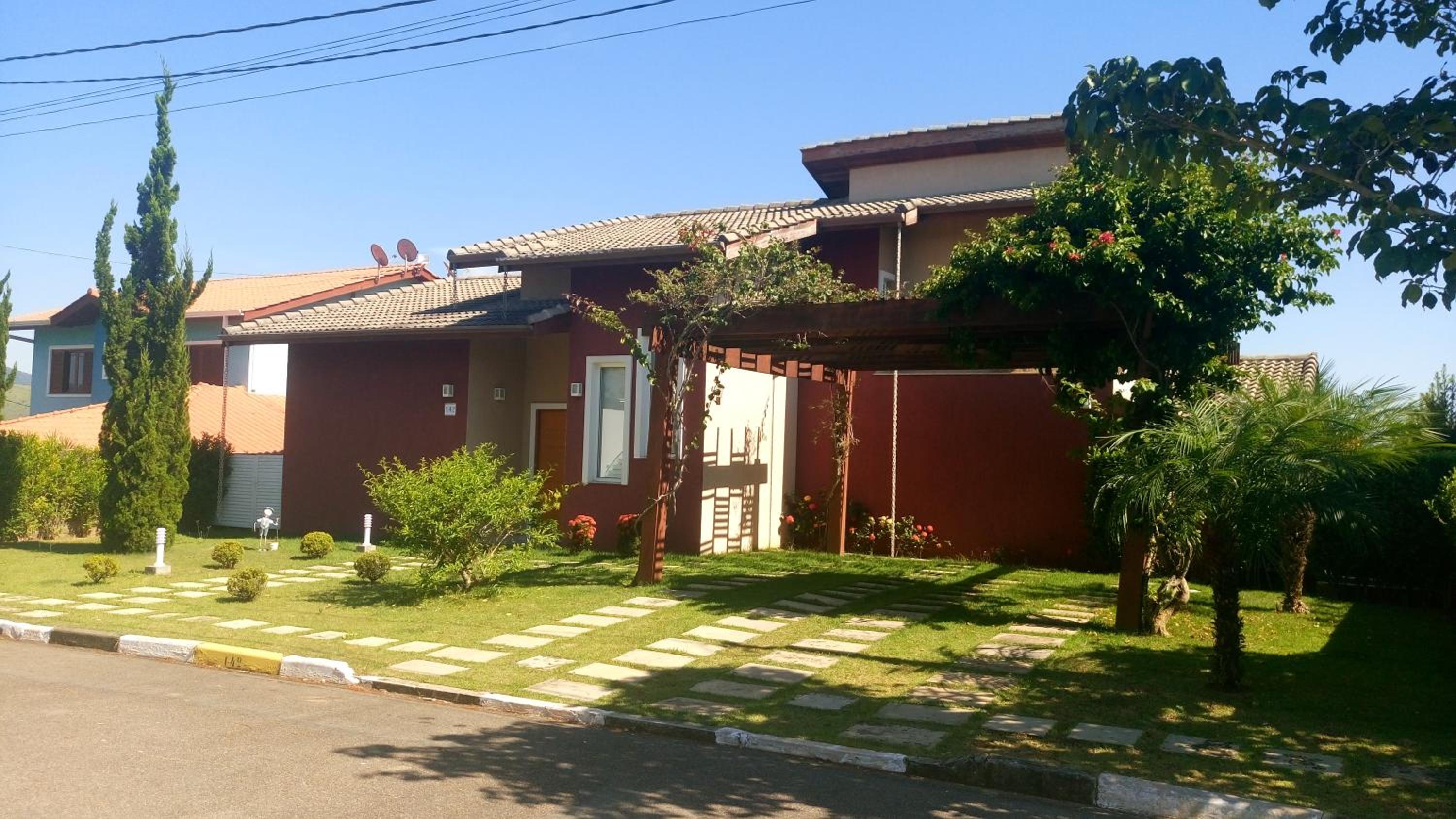 Linda Casa de Campo - Próximo à SP - Wi-Fi grátis