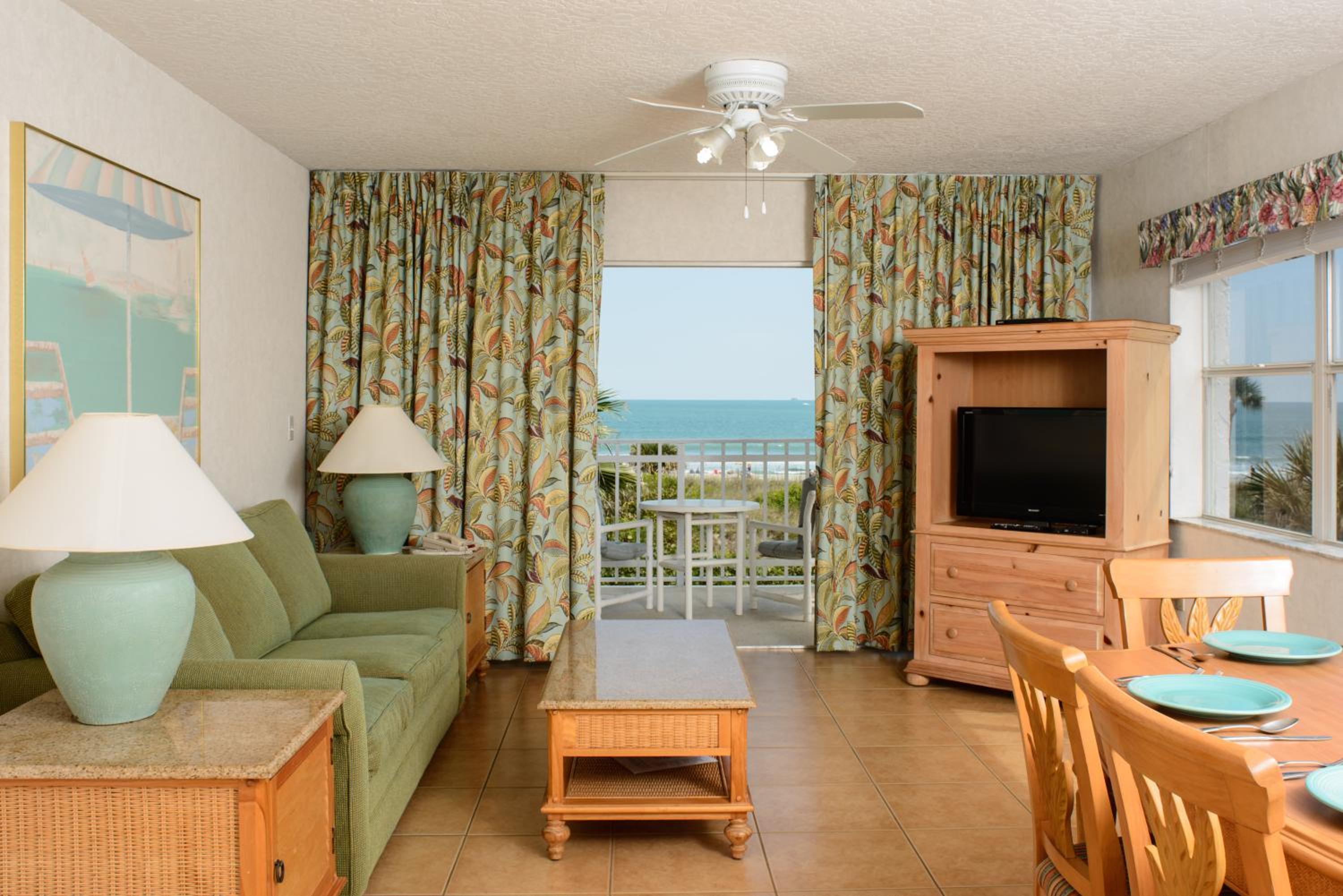 Discovery Beach Resort
