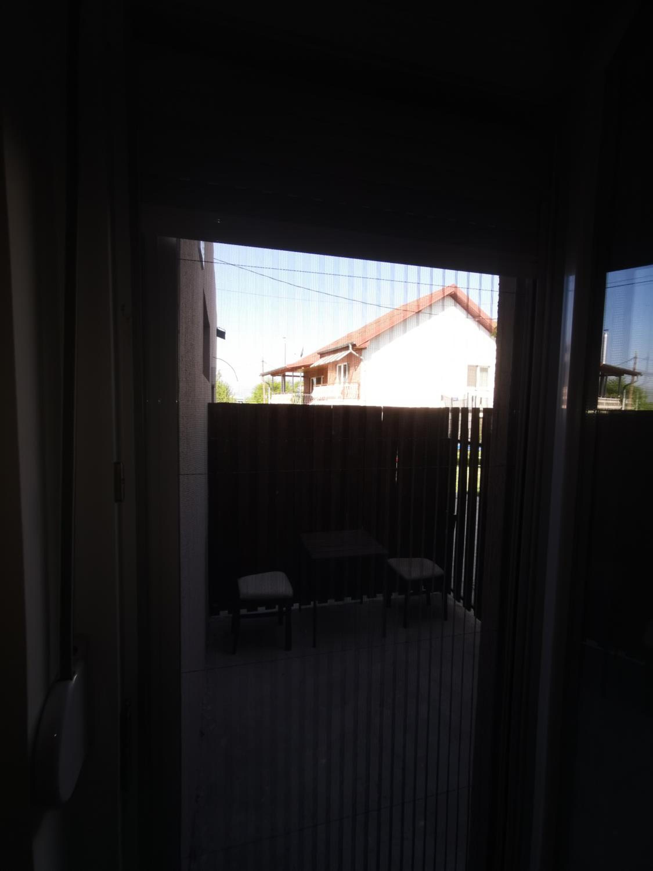 Photo 33