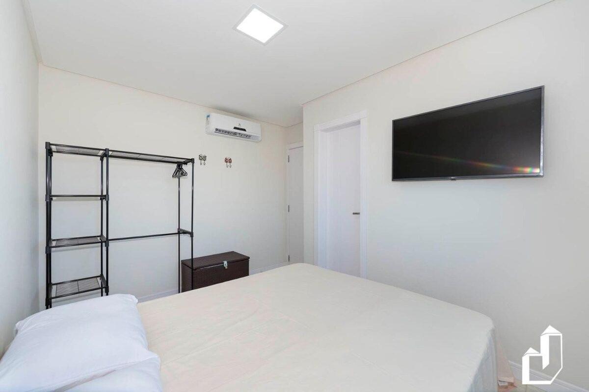 Cobertura duplex com piscina e 03 suítes