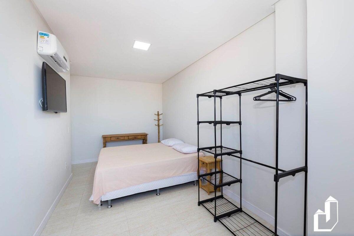 Cobertura duplex com piscina e 03 suítes