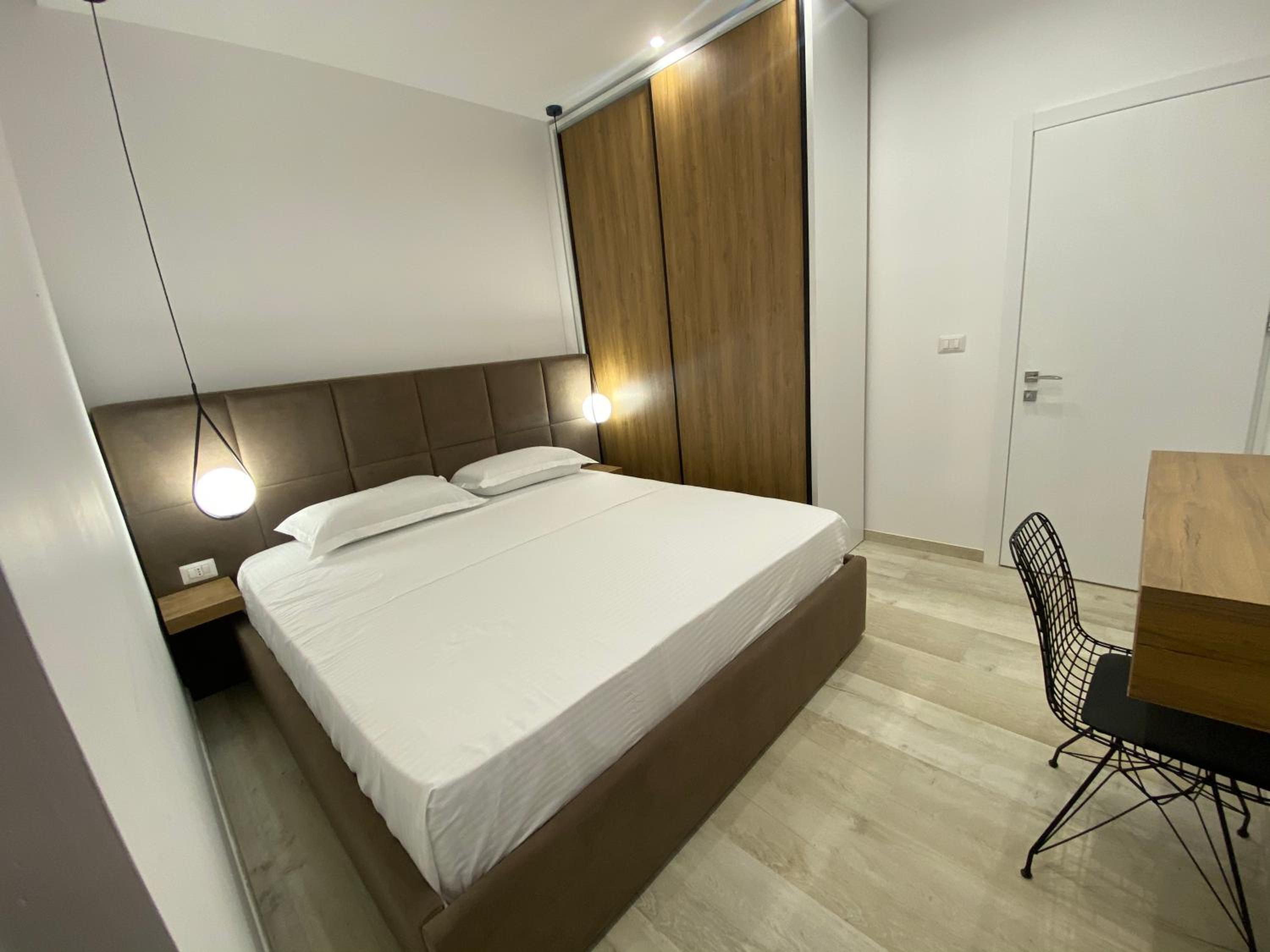 White Beach Villa 2 - Luxury