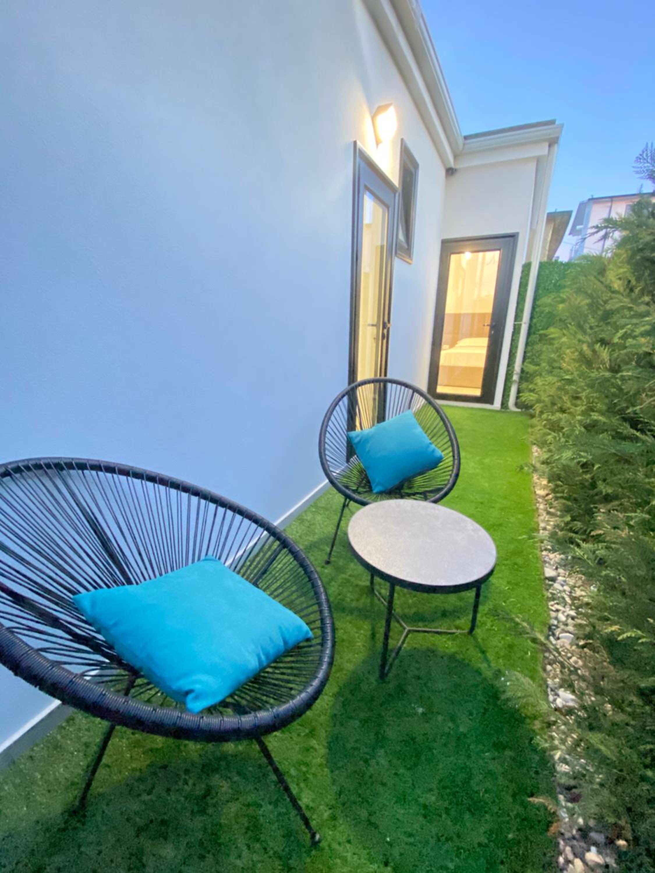 White Beach Villa 2 - Luxury