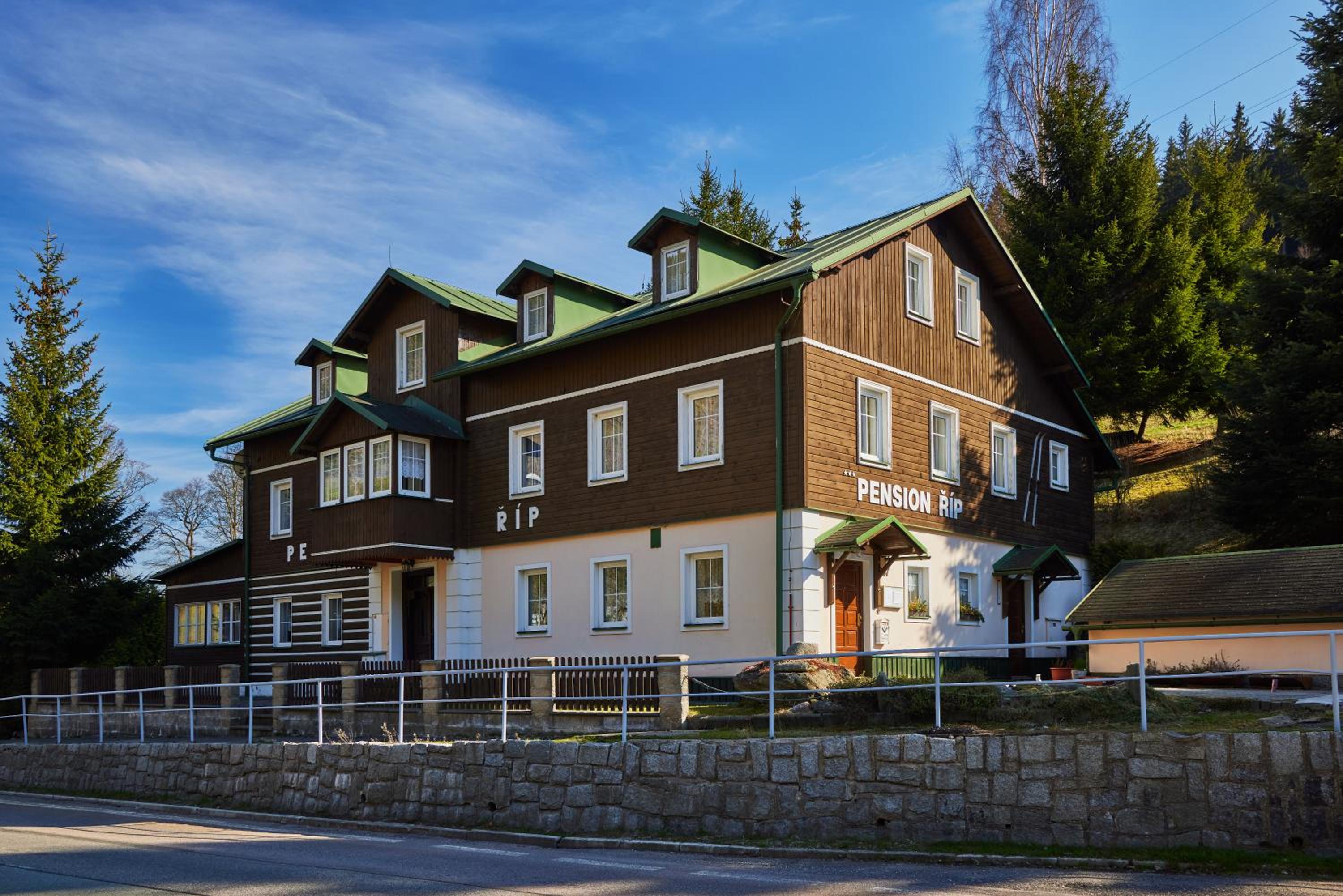 Pension Říp