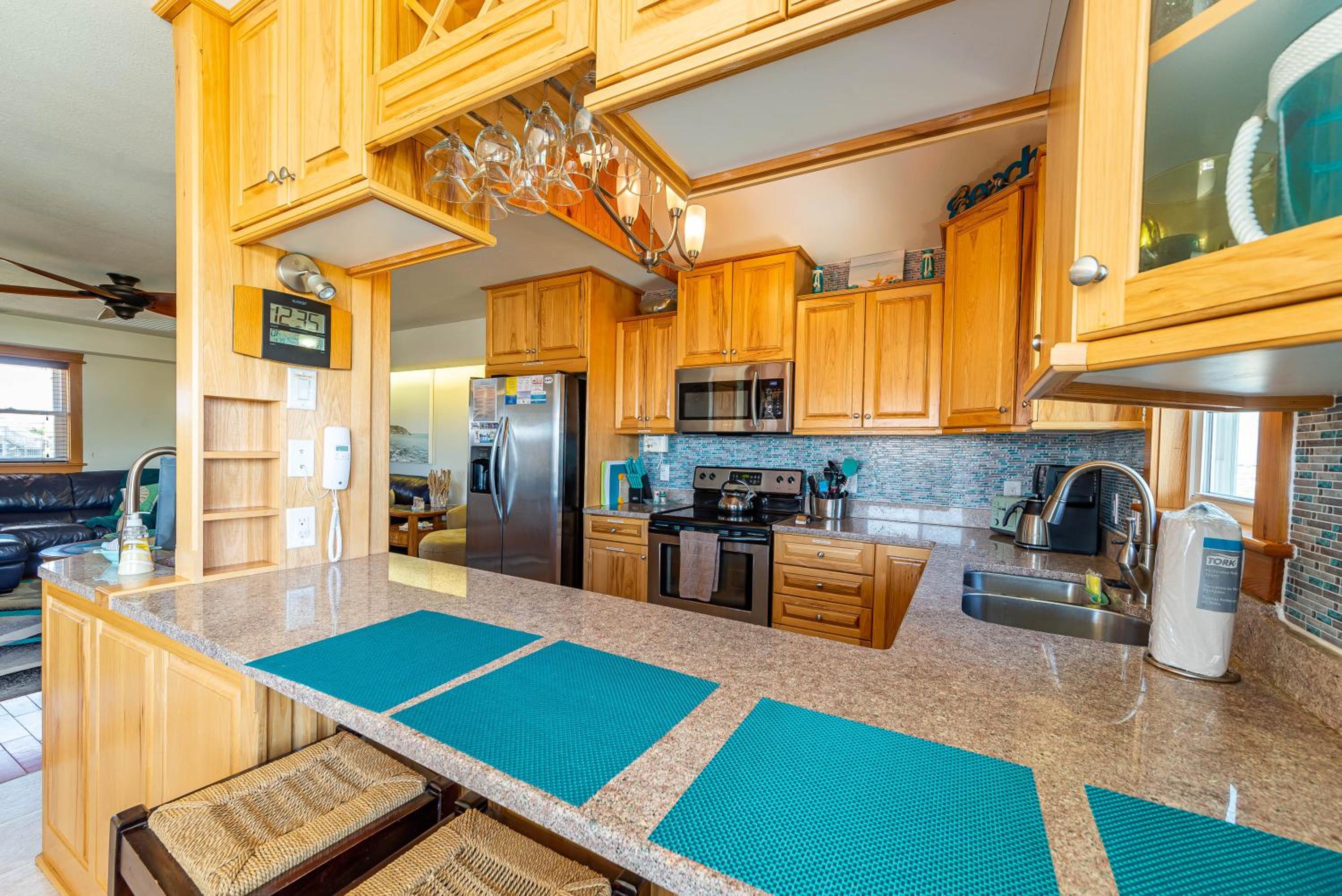 Everybody Loves...Sand, Sun & Fun - KDH MP 5.5, Ocean View, 100 Yds to Beach, Pool, Fire Pit, Flex Stays