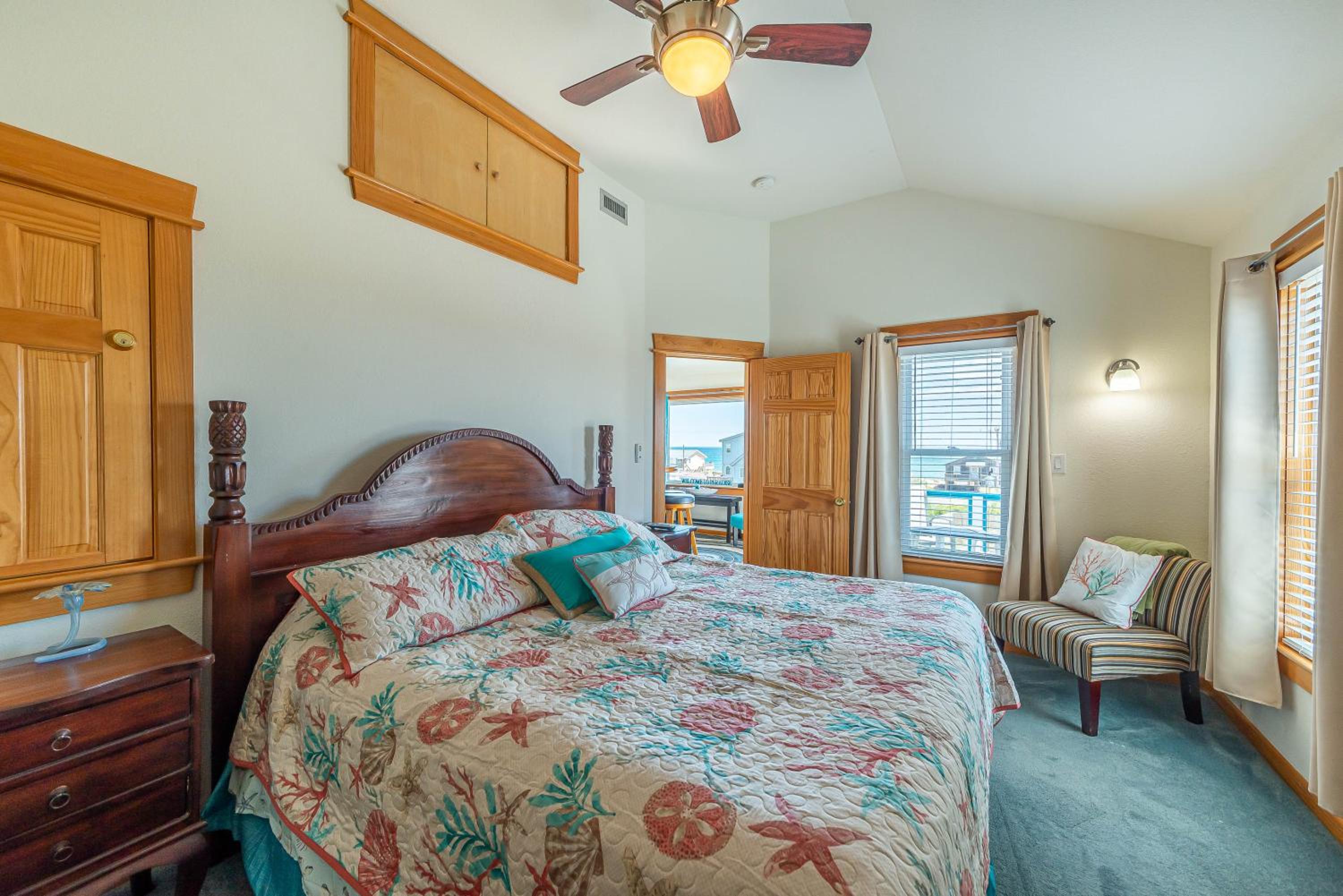 Everybody Loves...Sand, Sun & Fun - KDH MP 5.5, Ocean View, 100 Yds to Beach, Pool, Fire Pit, Flex Stays