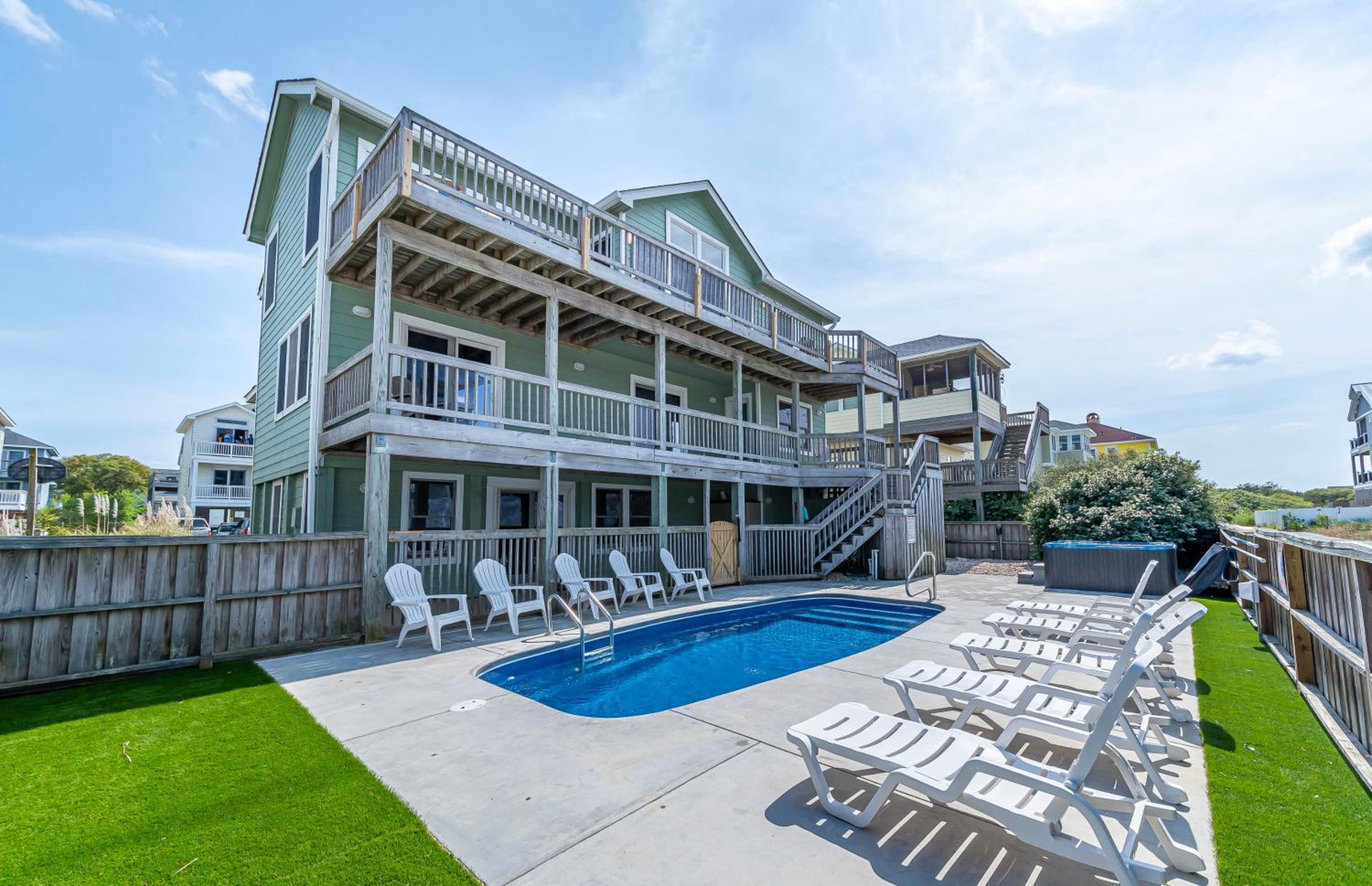 Carolina Getaway - Corolla, Ocean Sands, 150 Yds to Beach, Pool, Hot Tub, Pool Table, Arcade Game