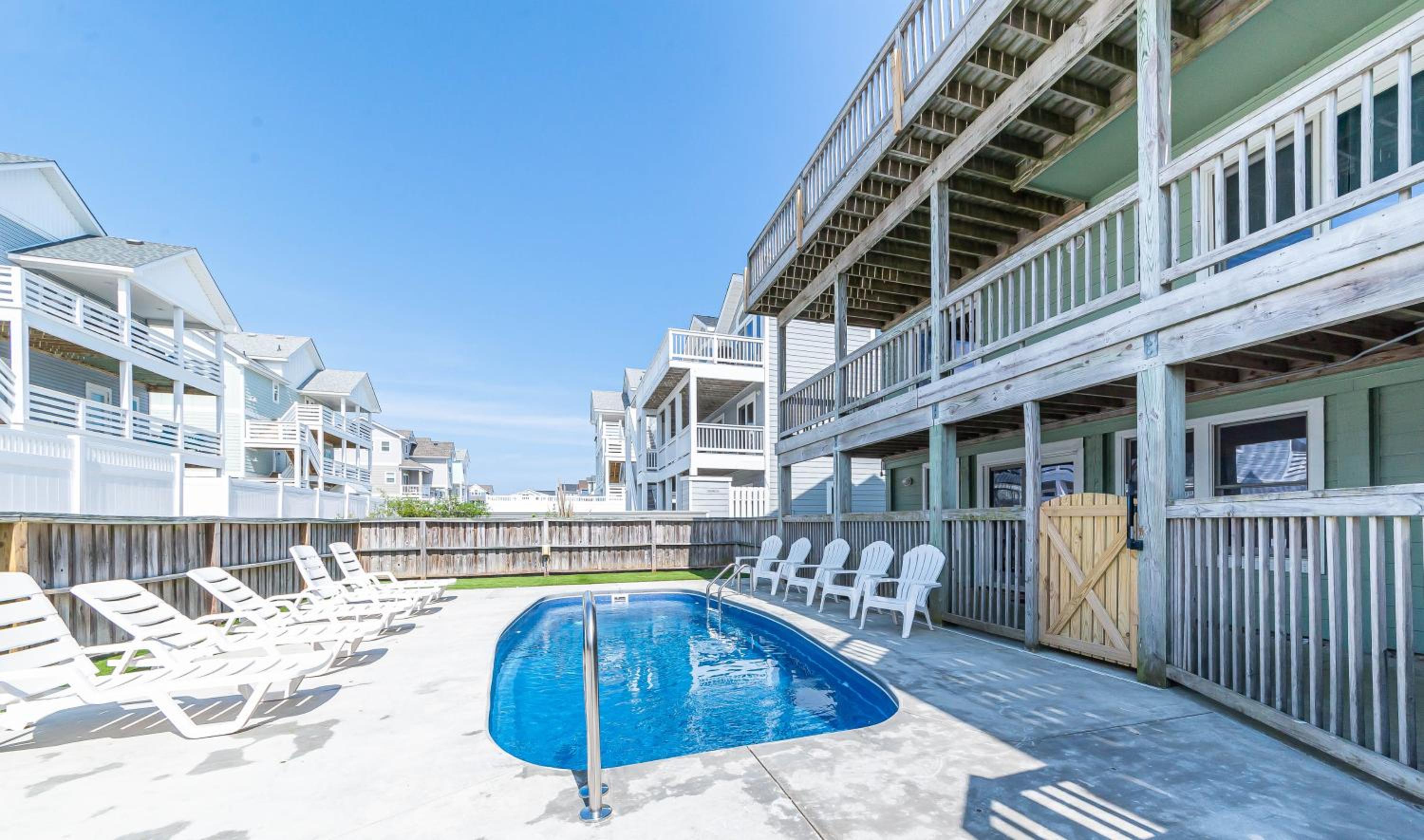 Carolina Getaway - Corolla, Ocean Sands, 150 Yds to Beach, Pool, Hot Tub, Pool Table, Arcade Game