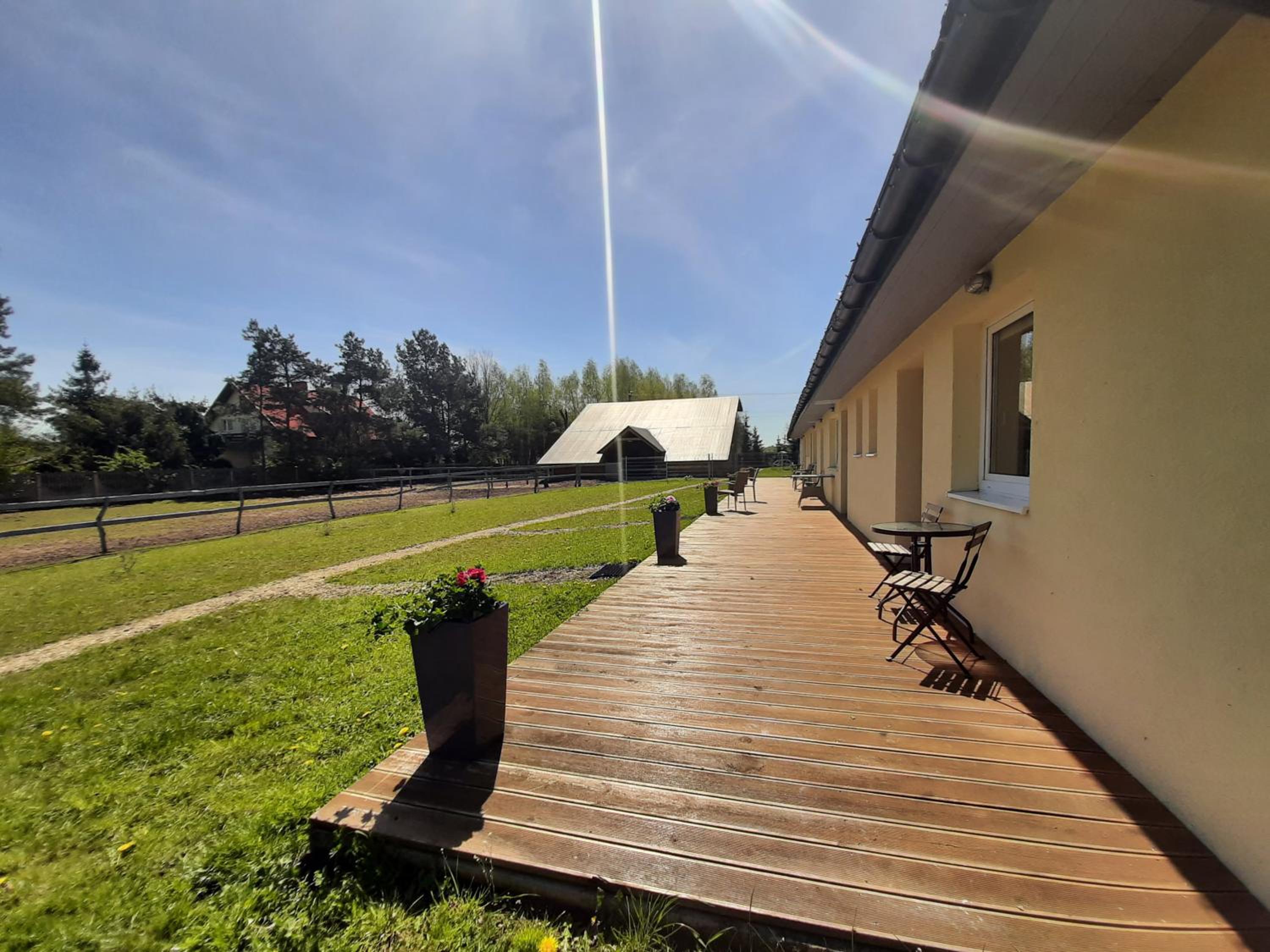 Nowa Wola 58 - 200qm appartment in a small village, with pool, sauna and big garden view 3