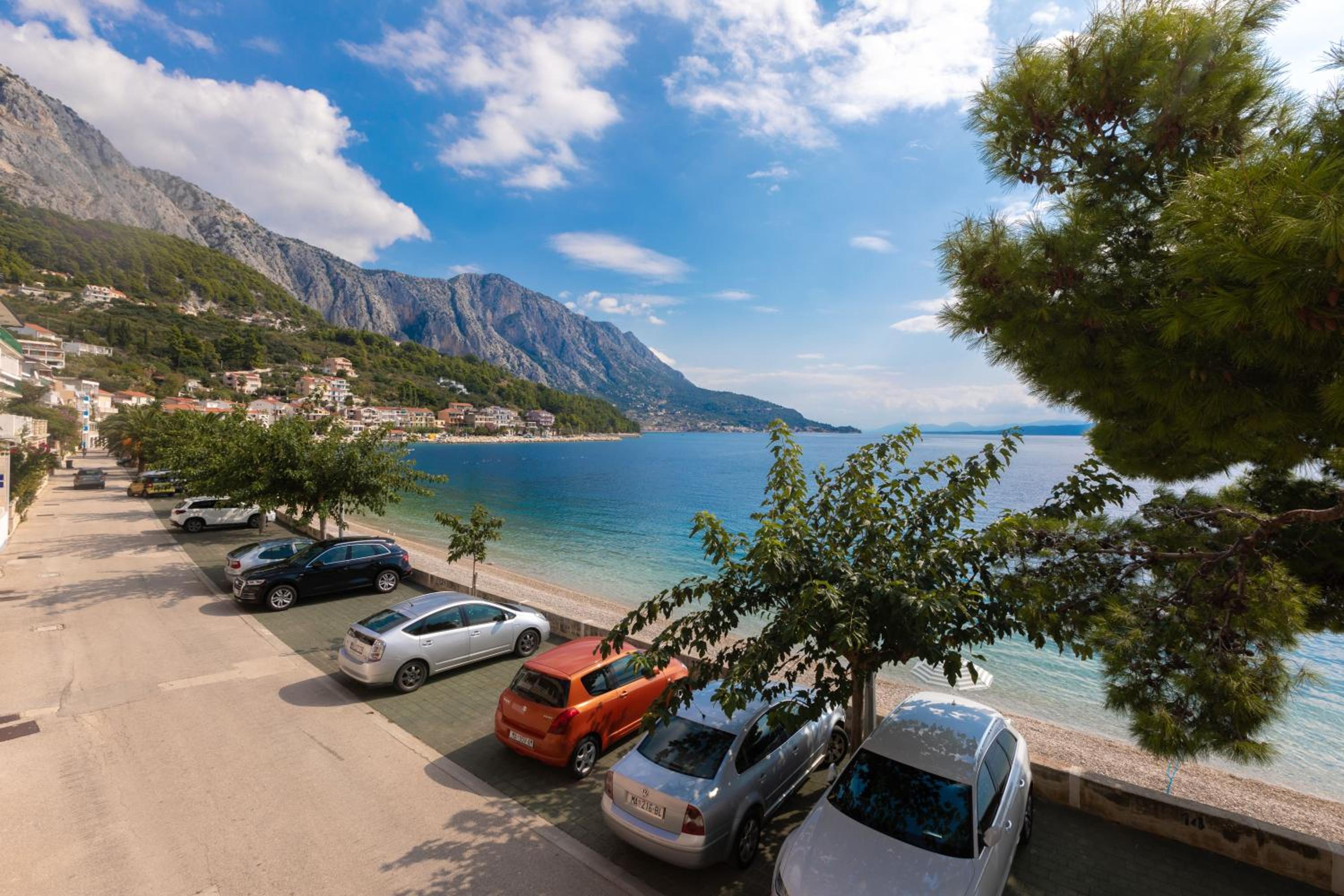 Beach Apartment Estelle view 3