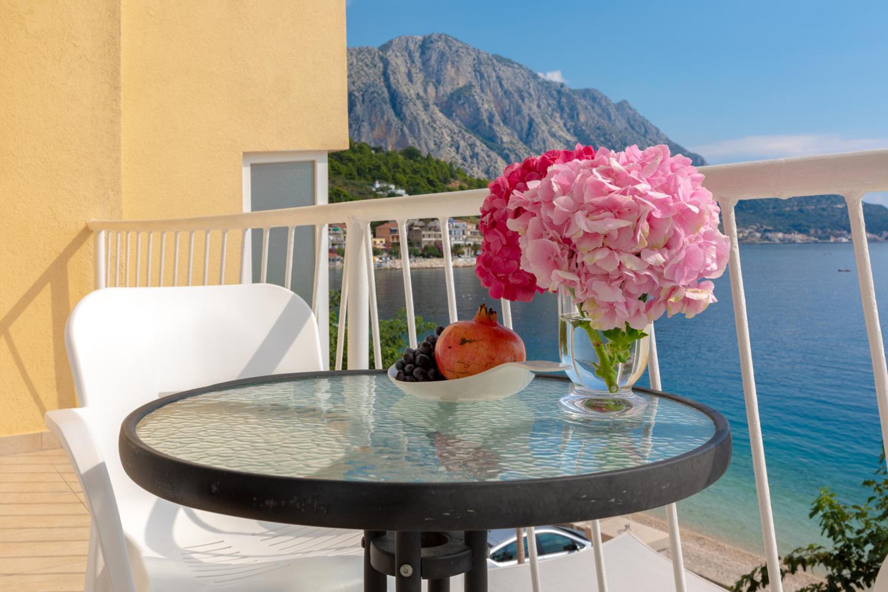 Beach Apartment Estelle view 5