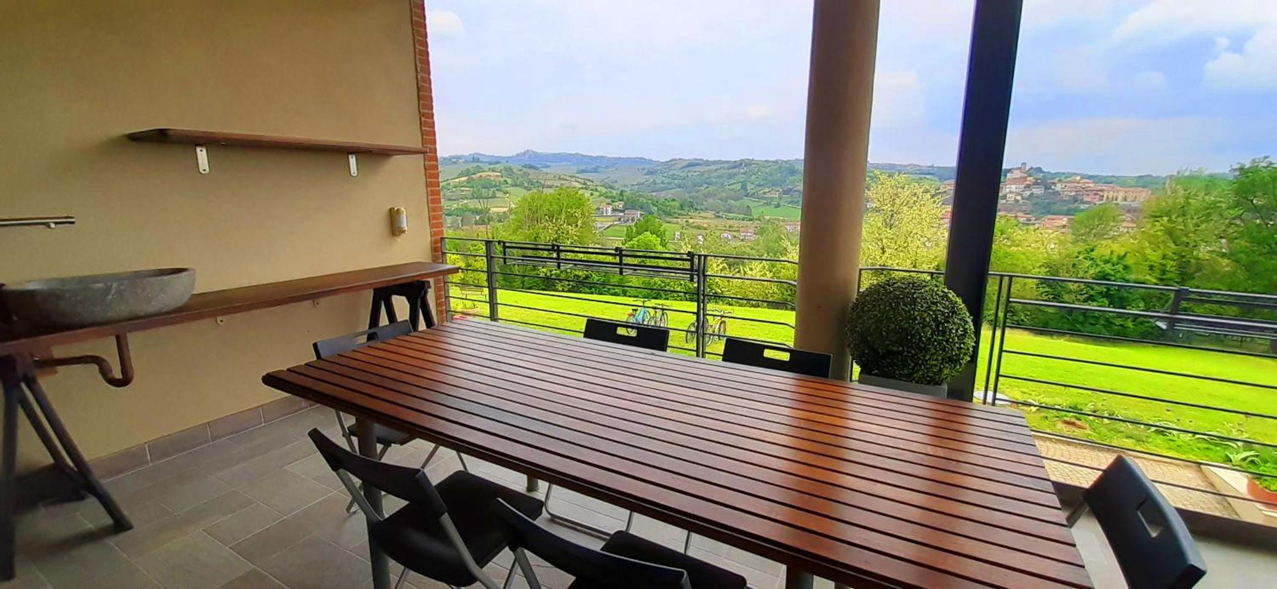 ConfinedeiSanti B&B view 4