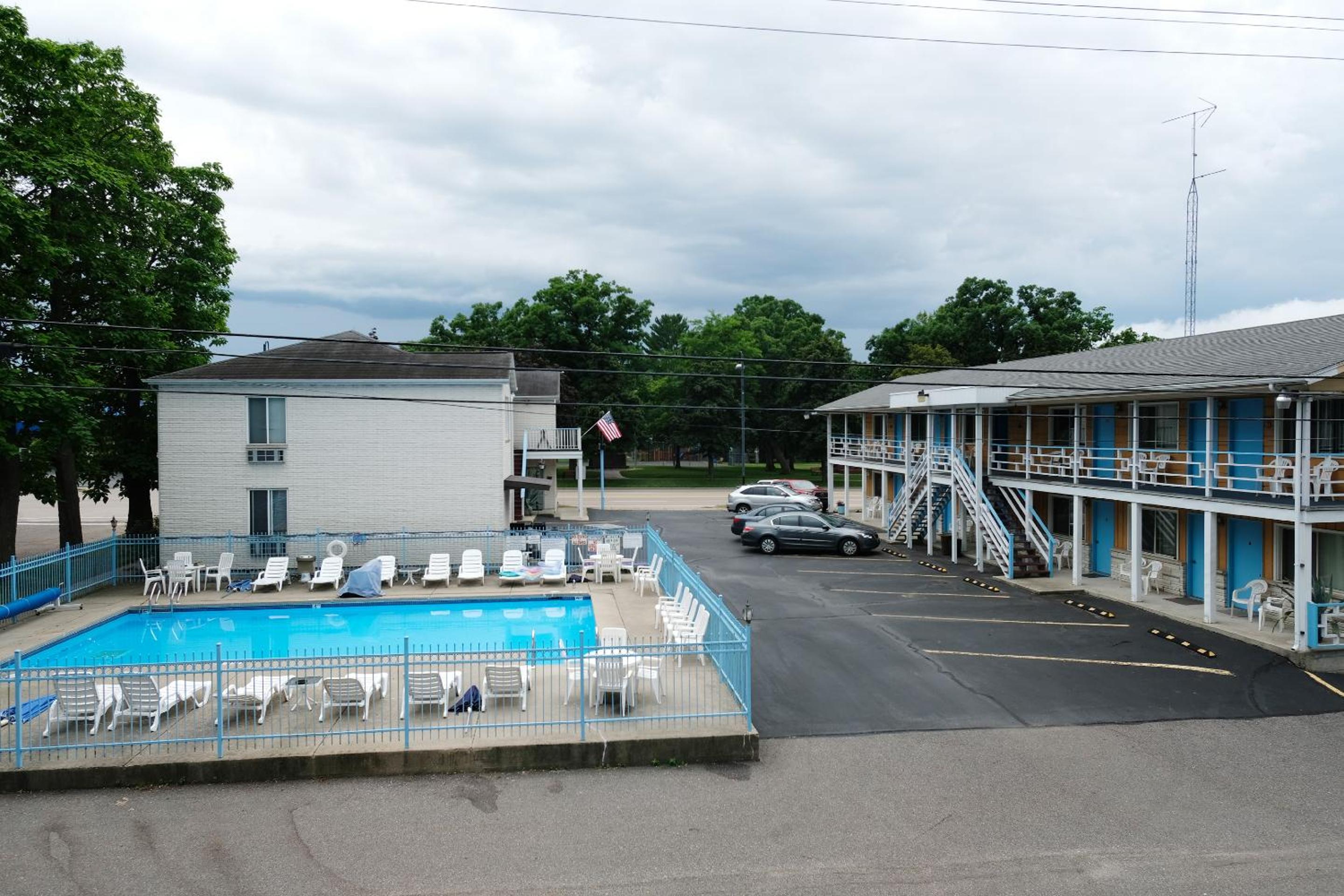 Starlite Motel