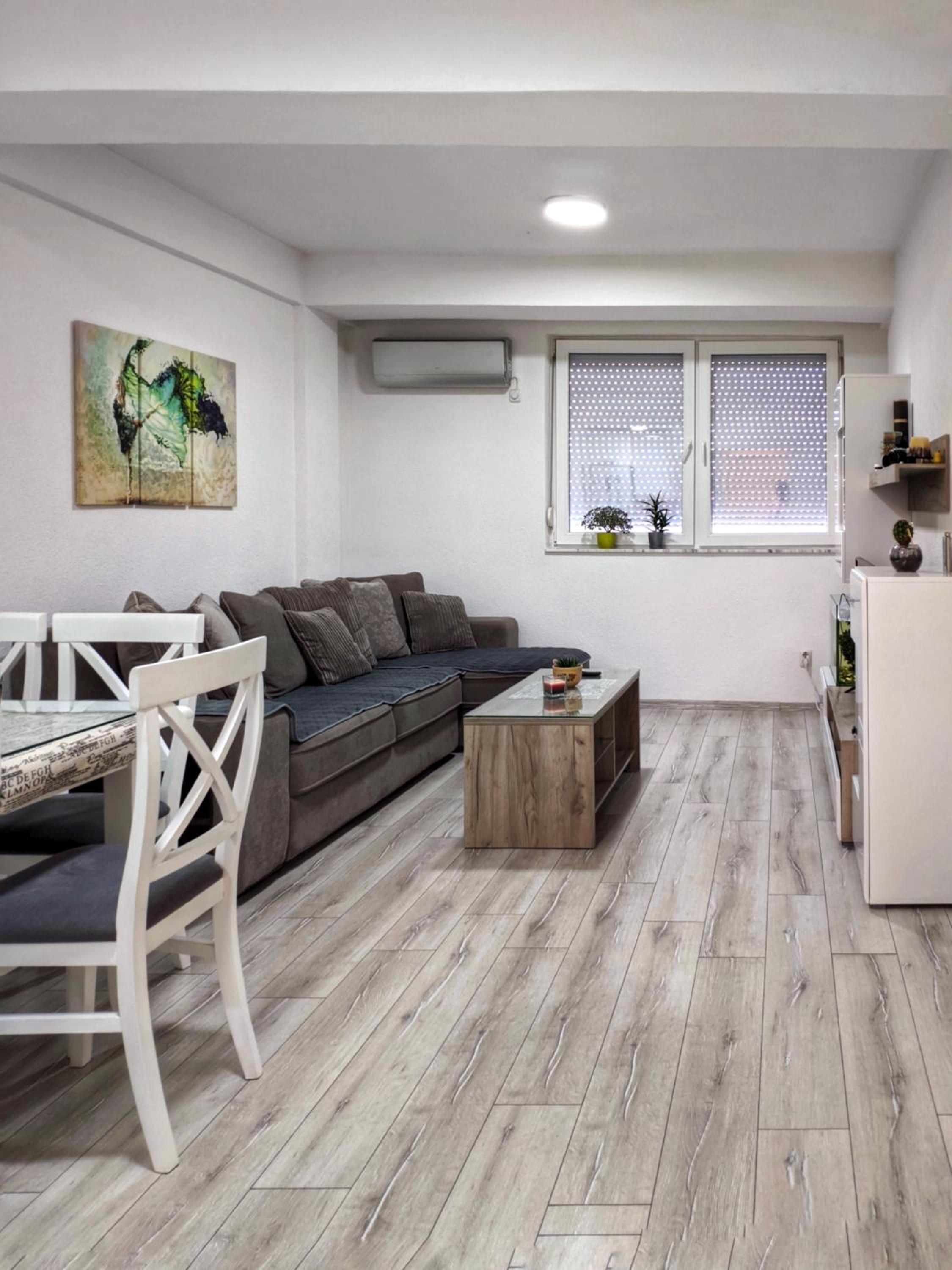 PB Apartment Ohrid view 3