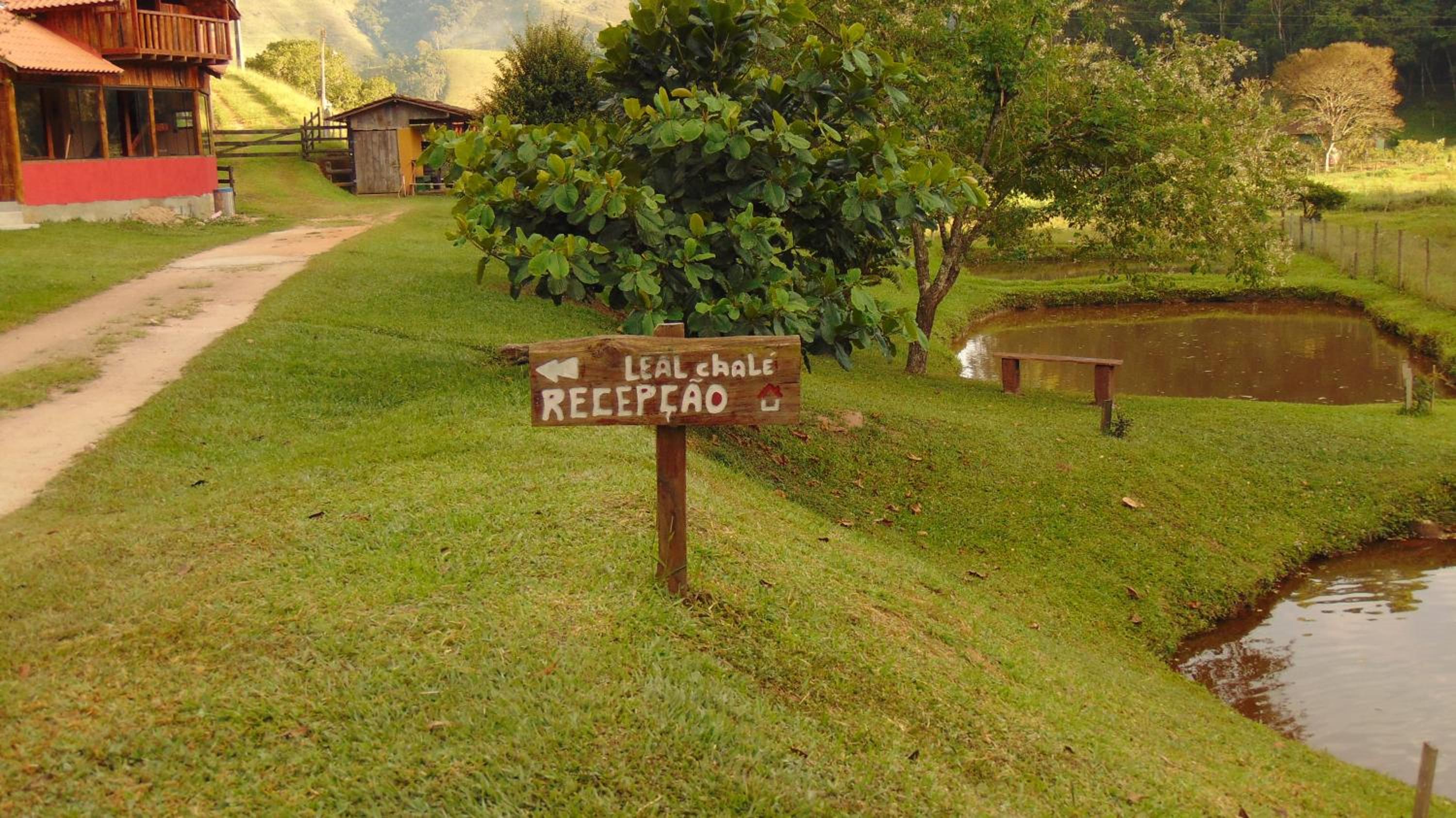Chalés com Hidromassagem e Lareira em Visconde de Mauá, Prox Pedra Selada, Pousada Leal Chalés view 4