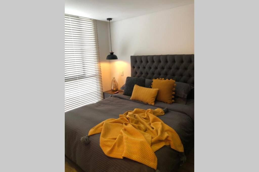 APARTAESTUDIO AMOBLADO,FURNISHED STUDIO APARTMENT WIFI gratuito view 2