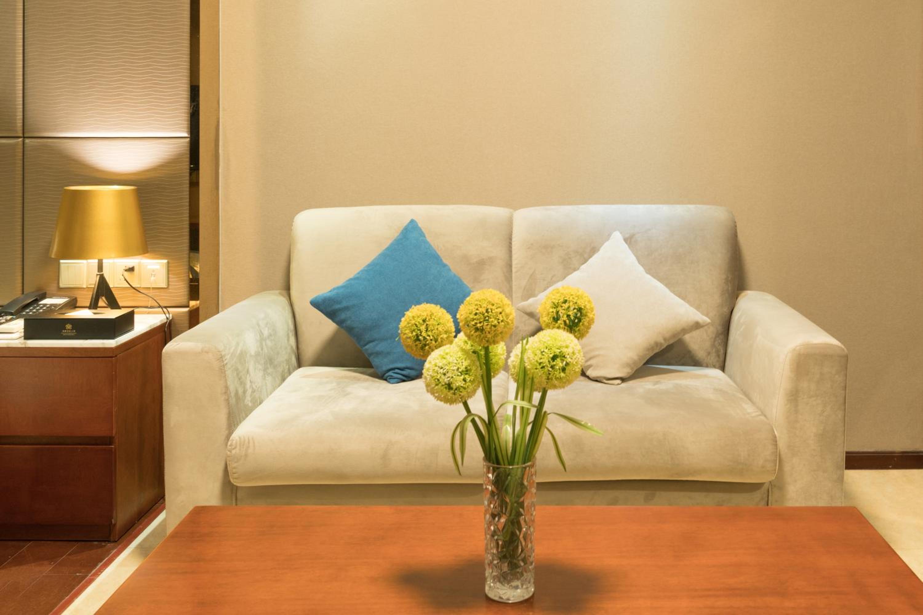 Foshan Poltton International Serviced Apartment