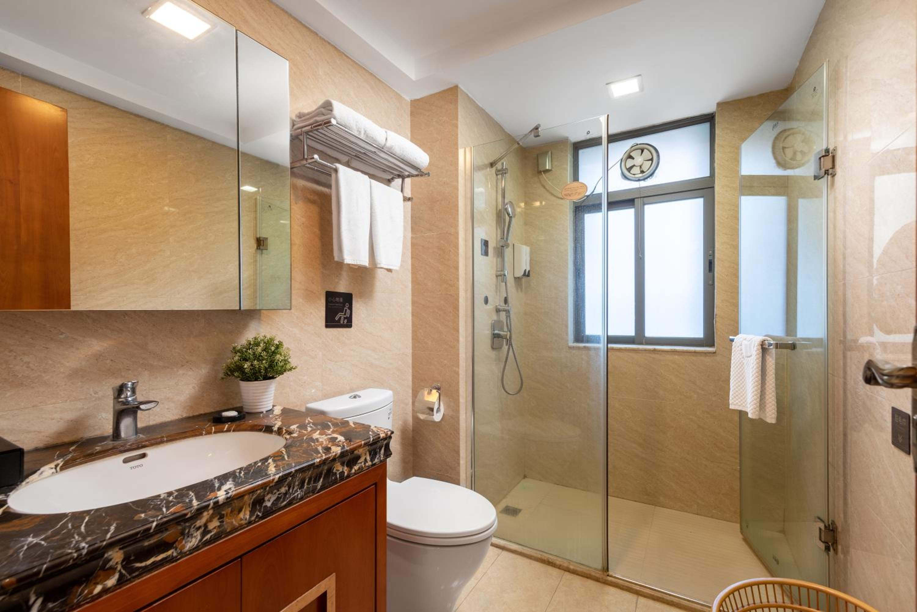 Foshan Poltton International Serviced Apartment