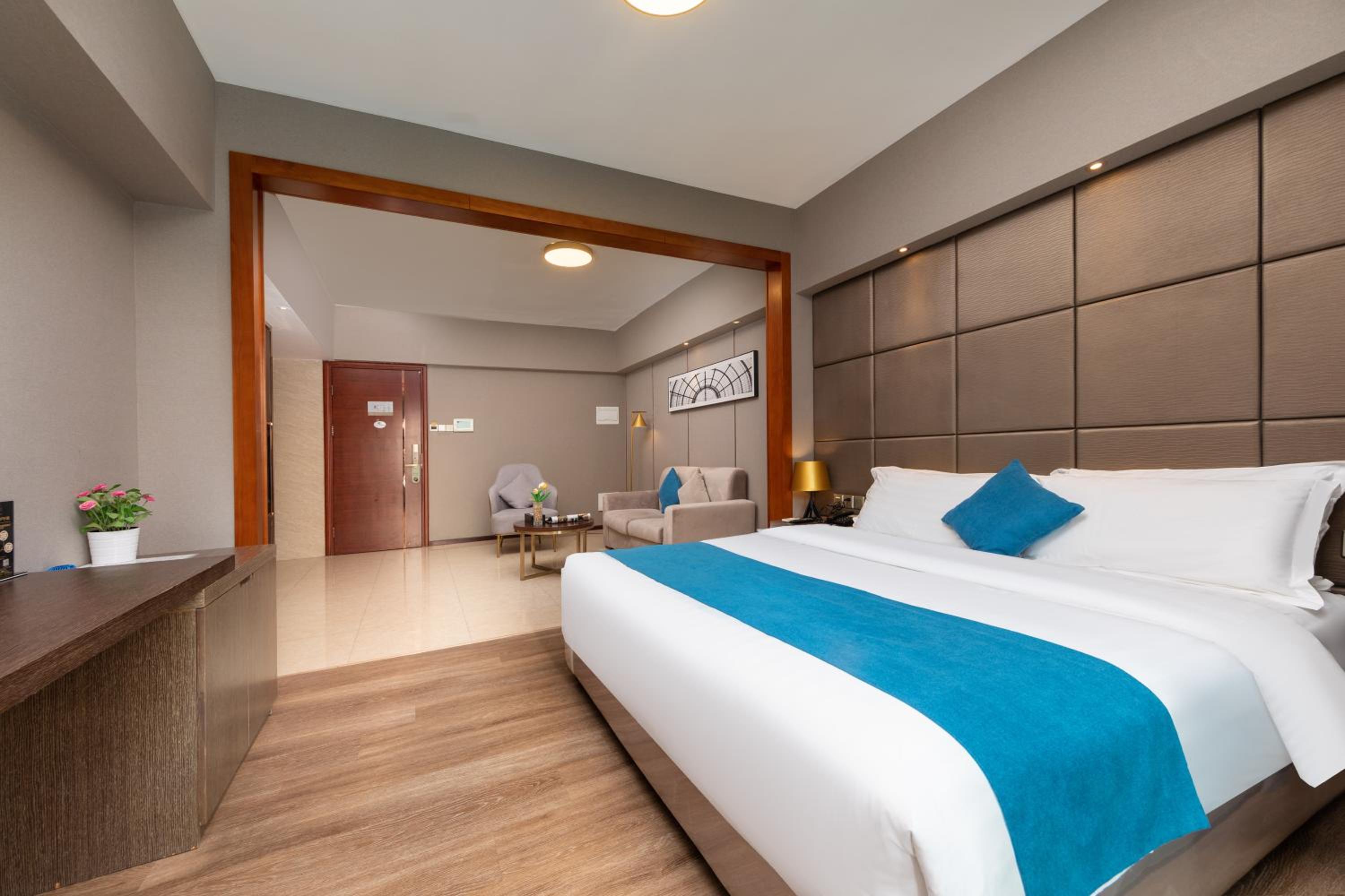 Foshan Poltton International Serviced Apartment