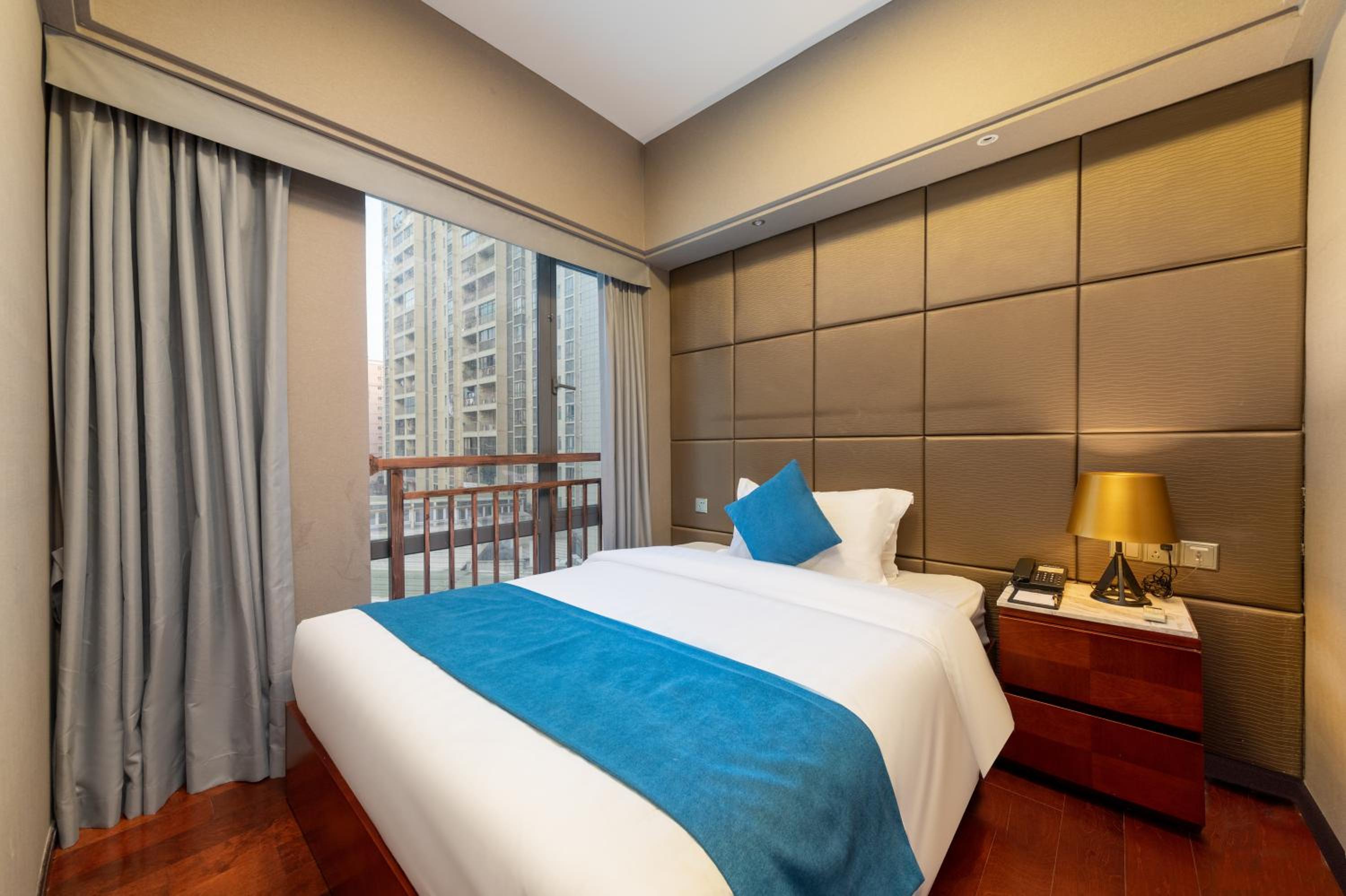Foshan Poltton International Serviced Apartment